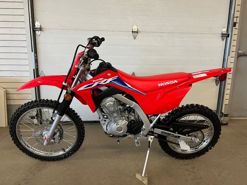 Honda CRF125FB  2024