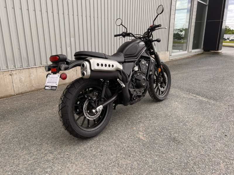 Honda SCL500 ABS  2025