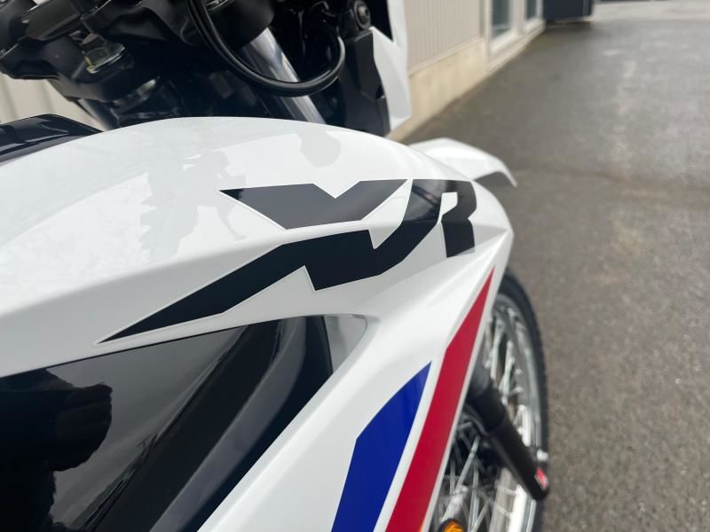 2025 Honda XR150LS