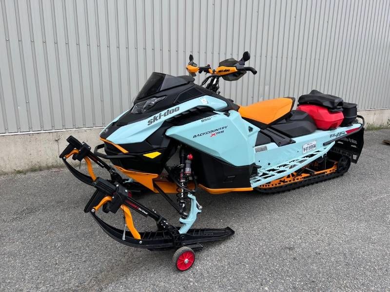 SKI DOO BACKCOUNTRY 850 XRS E-TEC 146  2024