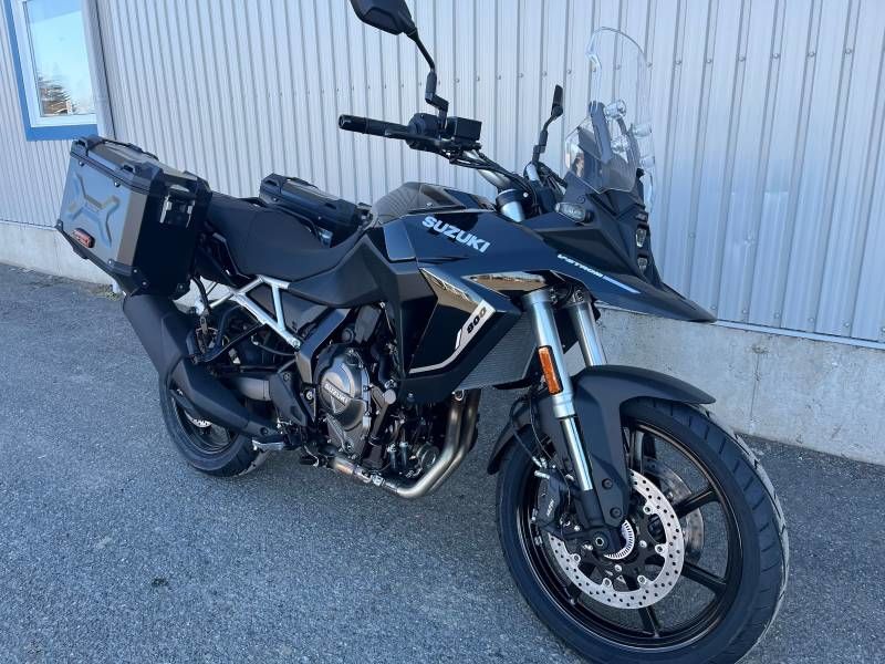 Suzuki V-Strom 800  2024