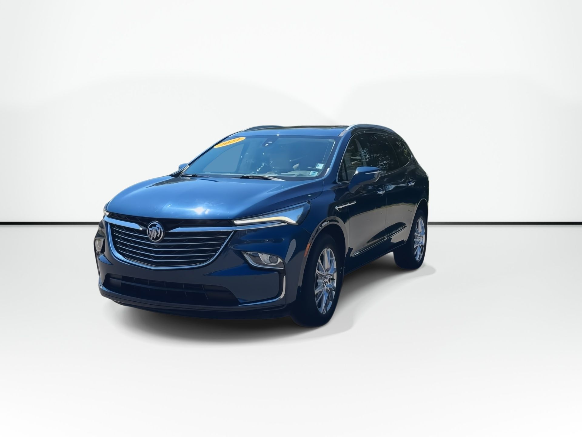 Photo 2023 Buick Enclave Avenir | Leather | Roof | Nav | HtdWheel #4