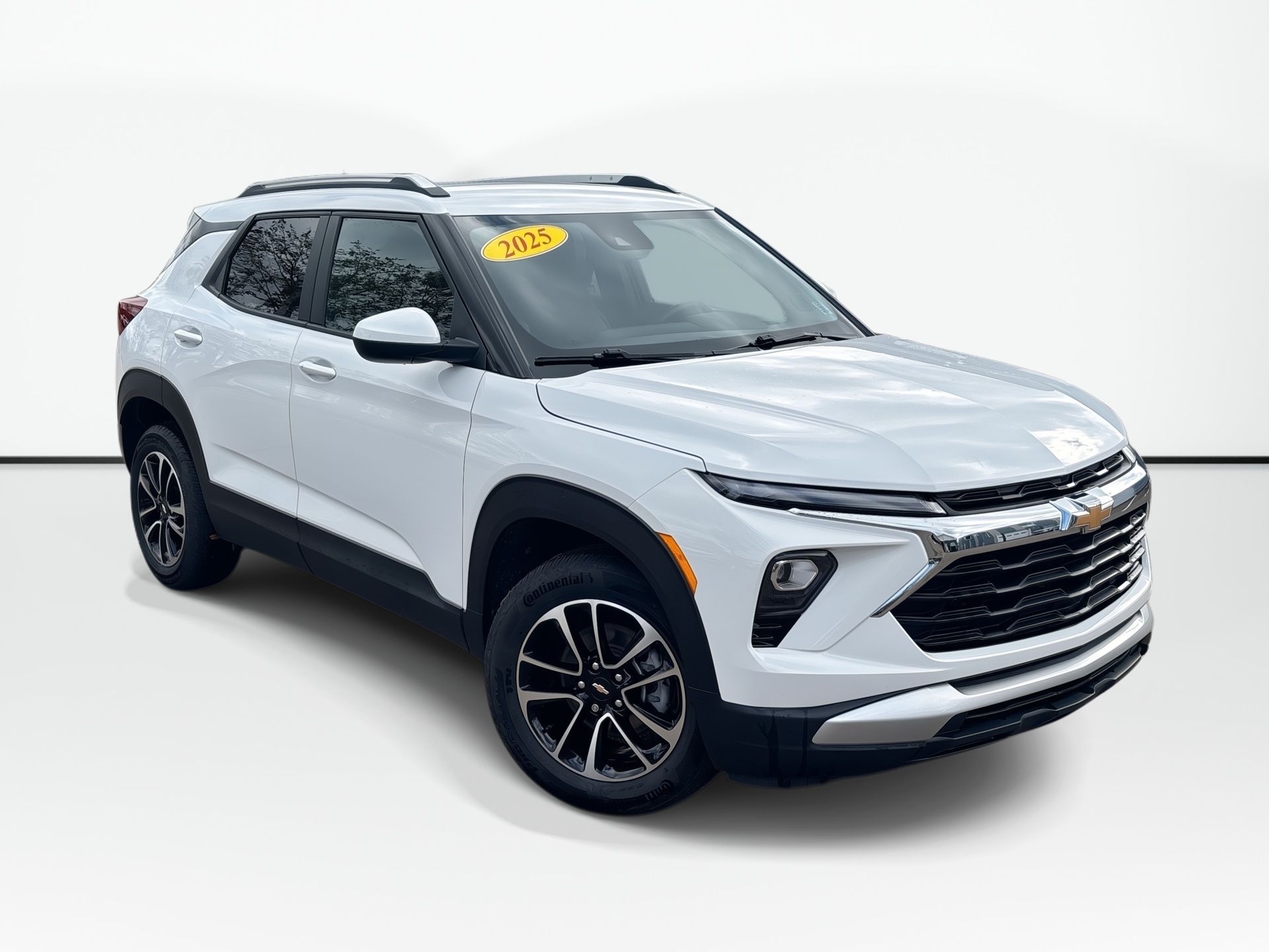Photo 2025 Chevrolet Trailblazer LT | Cam | USB | HtdWheel&Seats | Bluetooth #1