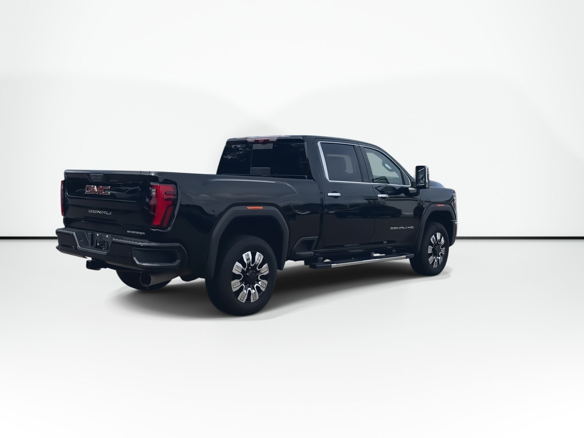 Photo 2024 GMC Sierra 2500 Denali 4WD Crew Leather | Roof | Nav | Htd&Cooled Seats #8