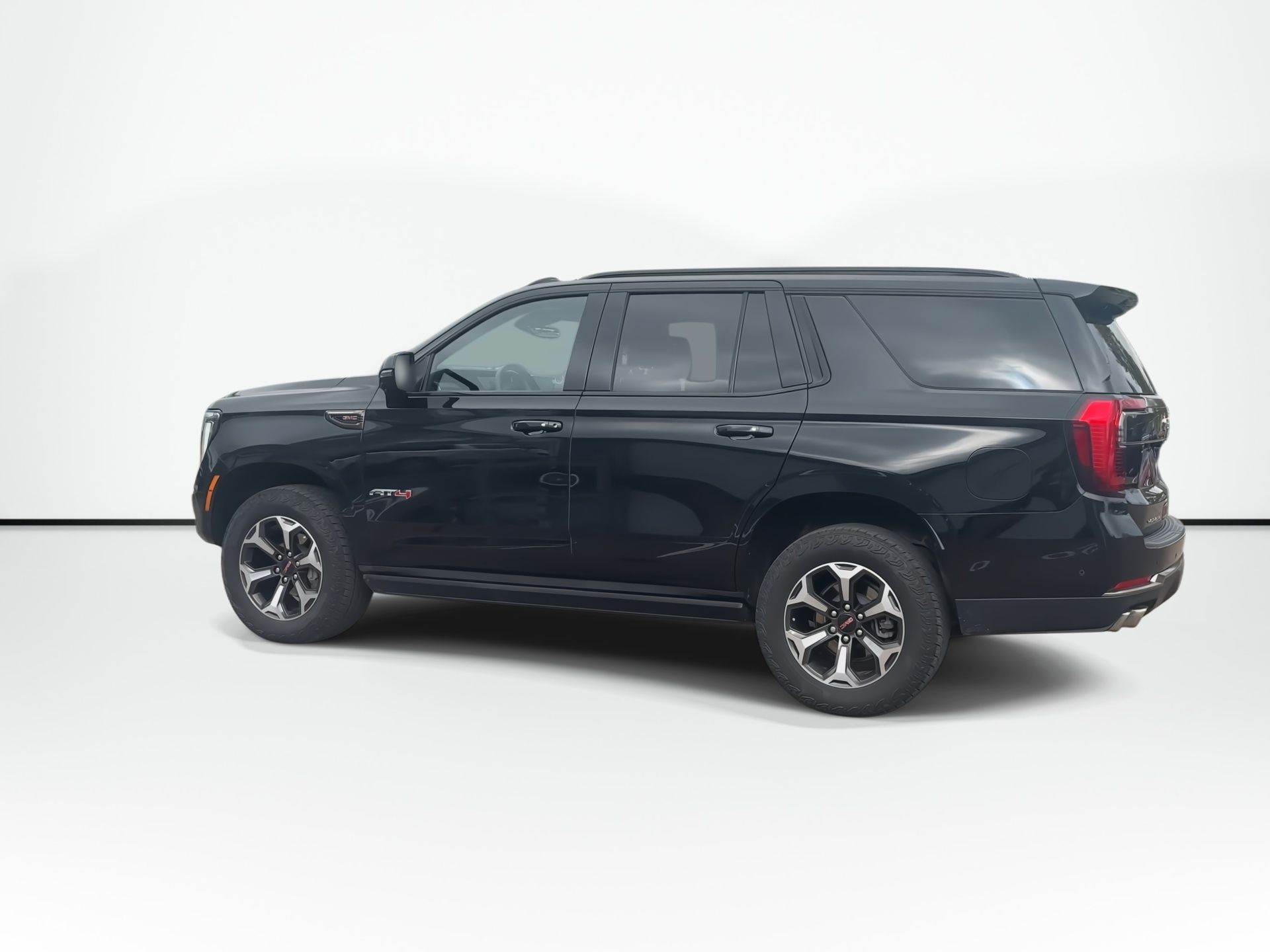 Photo GMC Yukon AT4 Ultimate | Leather | PanoRoof | Nav | Cam 2025 #6