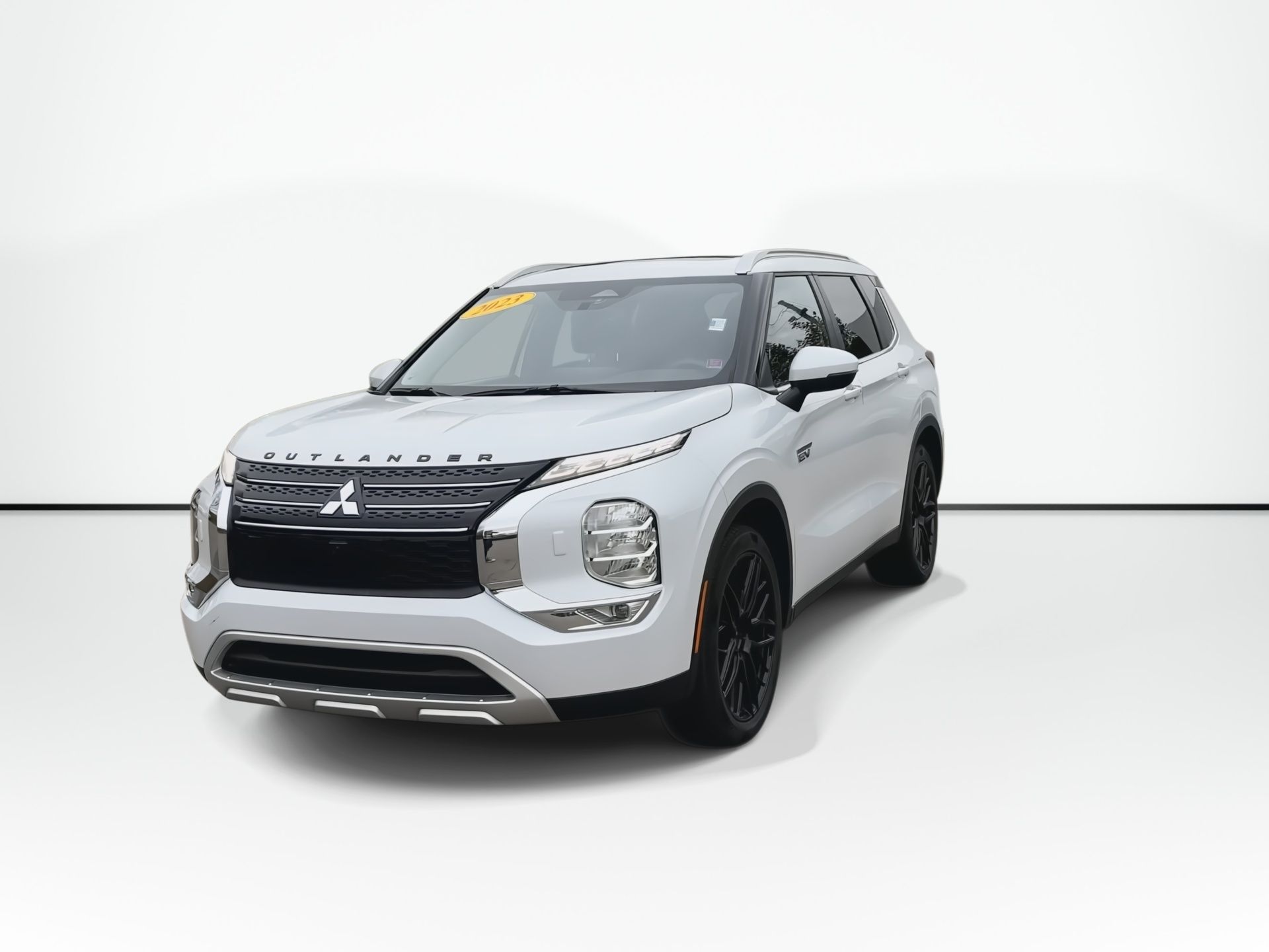 Photo 2023 Mitsubishi Outlander PHEV SEL | Leather | PanoRoof | Nav | Cam | HtdSeats #4