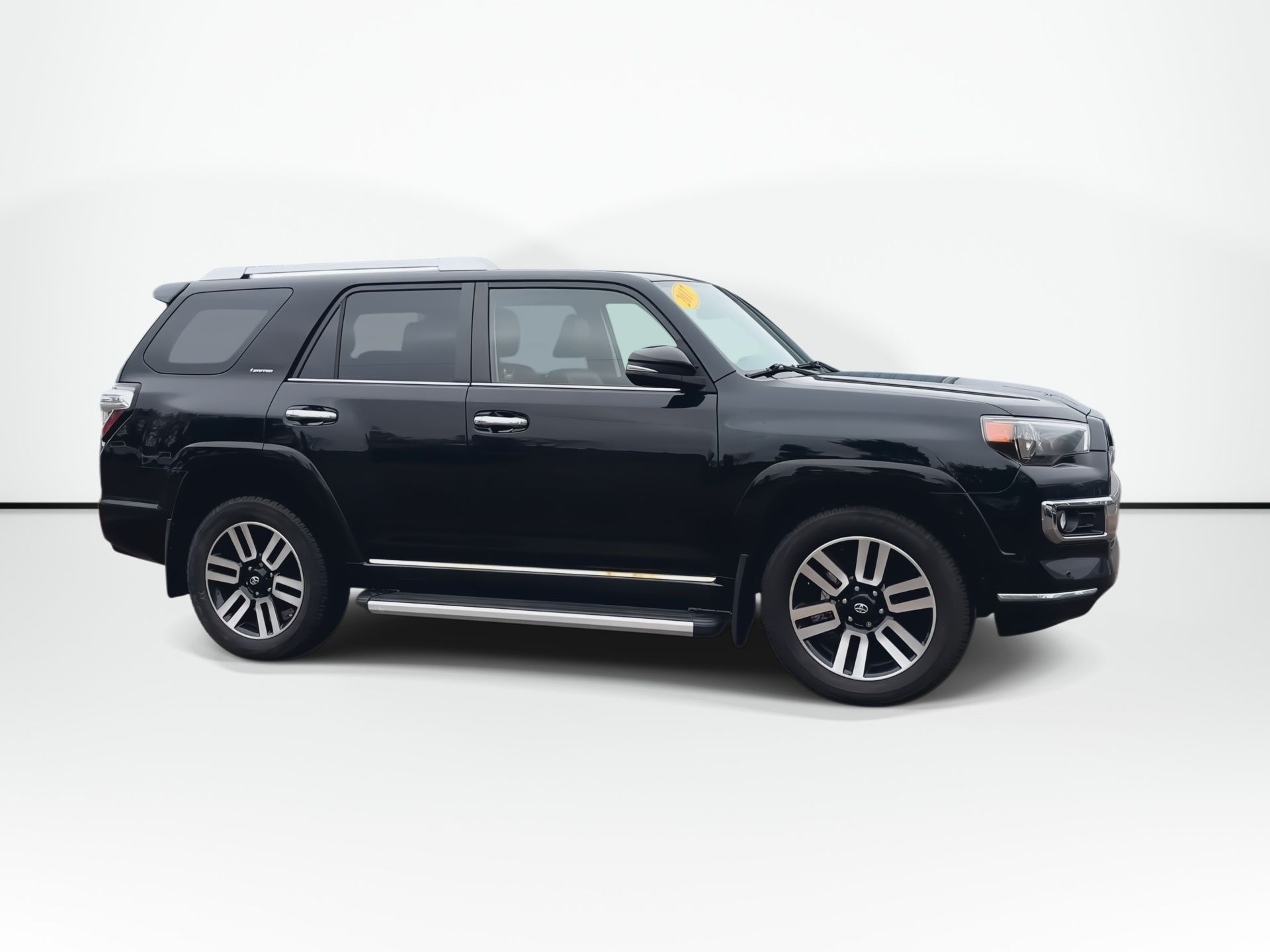 Photo 2017 Toyota 4Runner SR5 | Leather | Roof | Nav | Cam | HtdWheel #2
