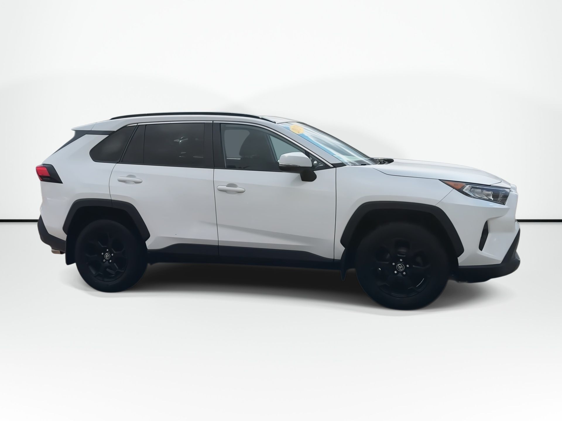 Photo 2020 Toyota RAV4 XLE | Roof | USB | Cam | HtdWheel | Bluetooth #2