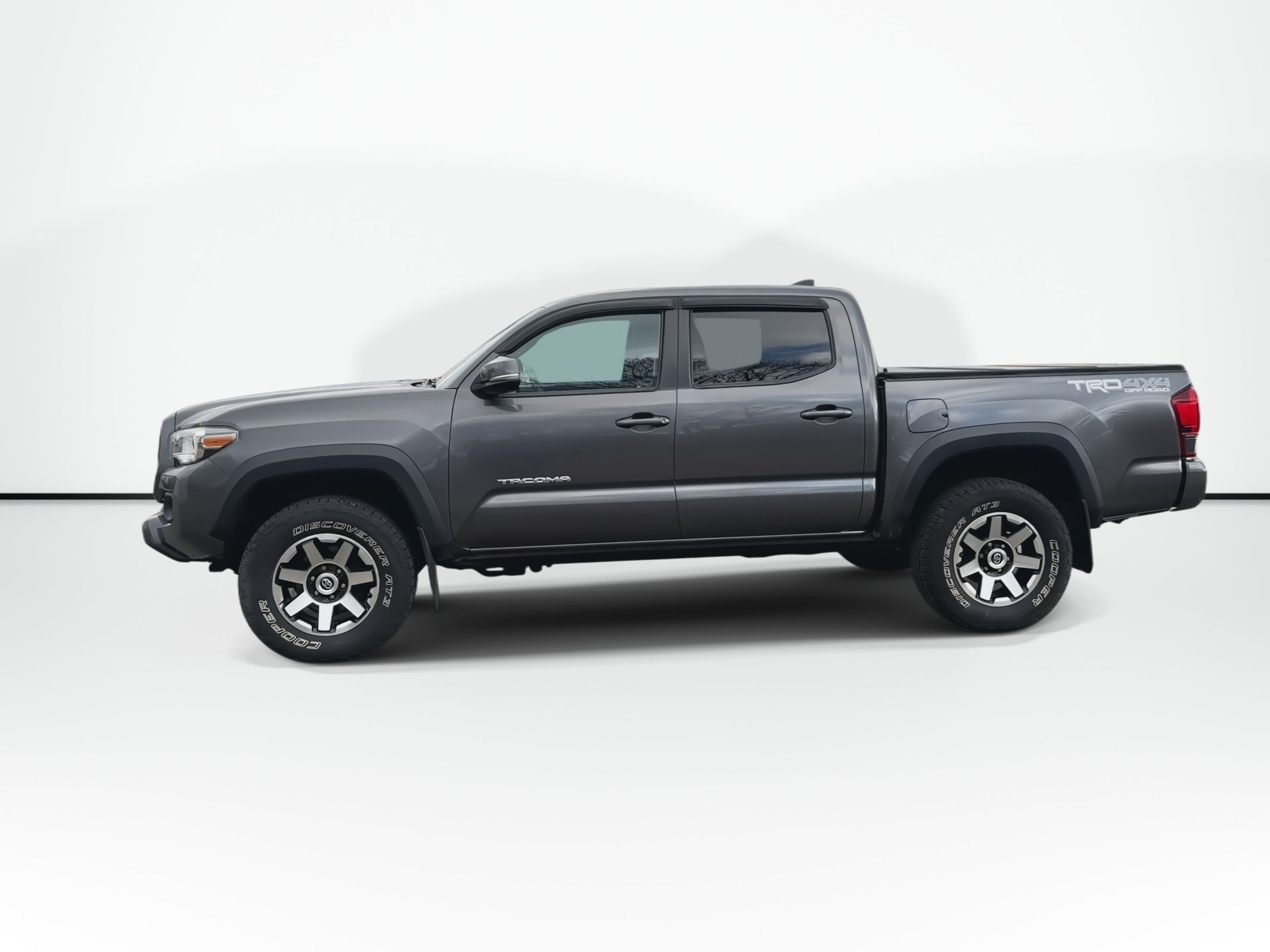 Photo Toyota Tacoma TRD Off Road | Cam | USB | Bluetooth | Cruise 2018 #5