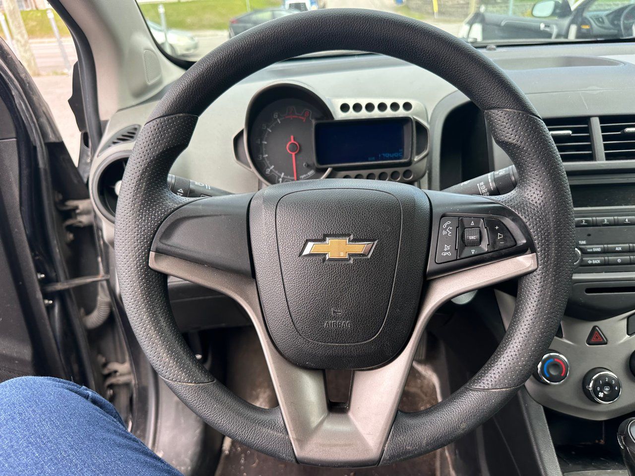 Chevrolet Sonic 2013 — photo 8