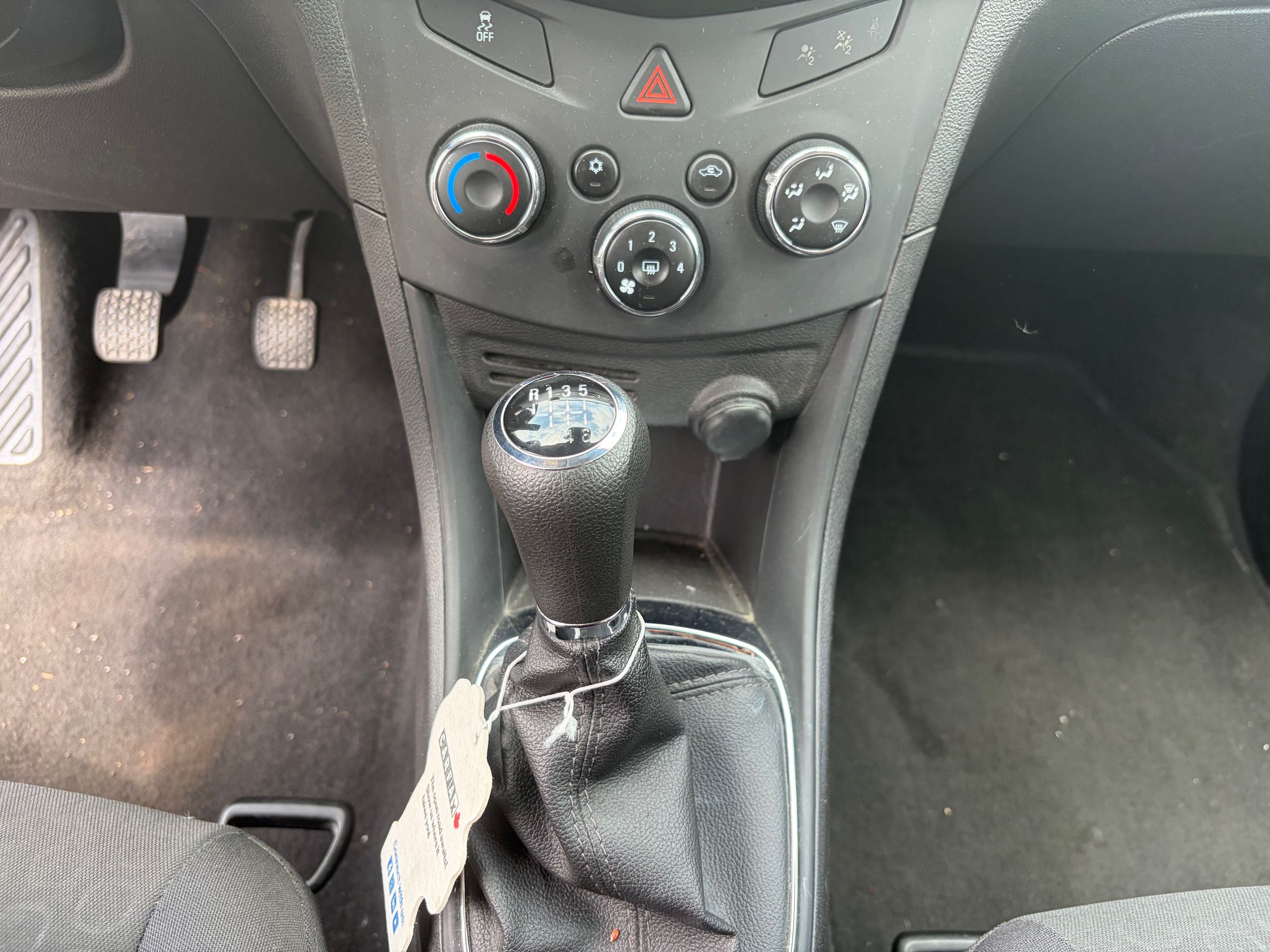 Chevrolet Trax 2015 — photo 8