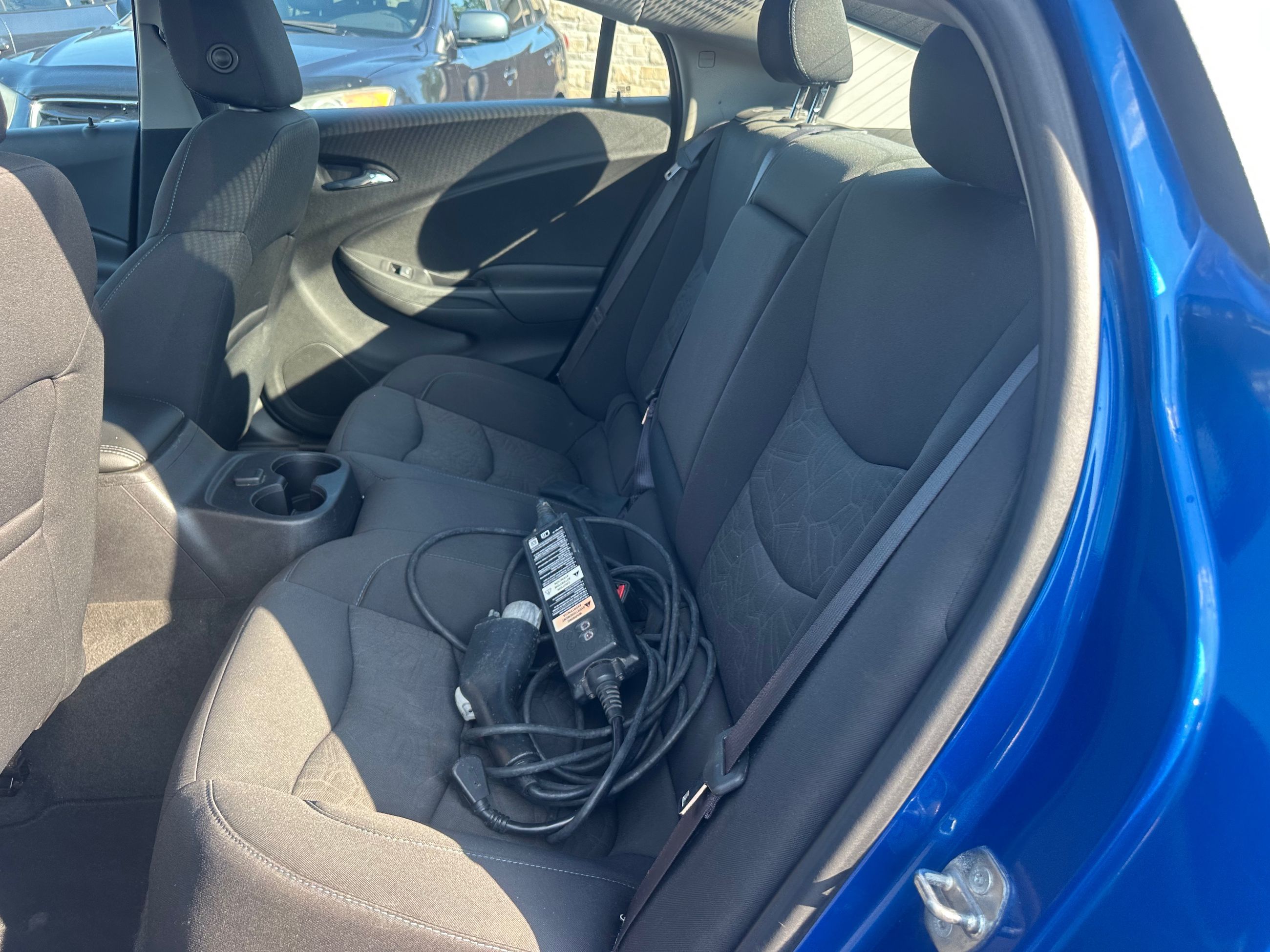 Chevrolet Volt 2017 — photo 6