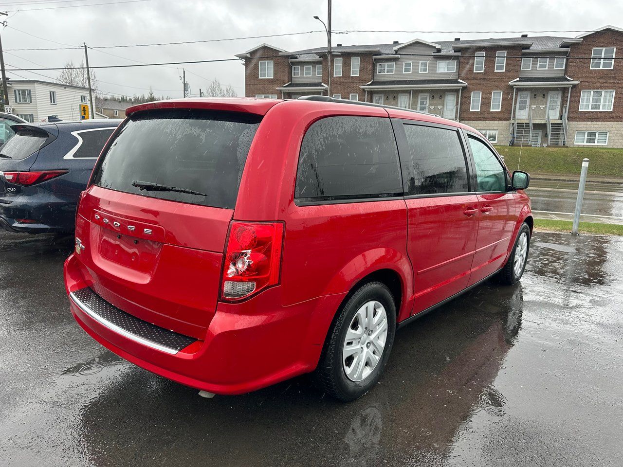 Dodge Grand Caravan 2013 — photo 3