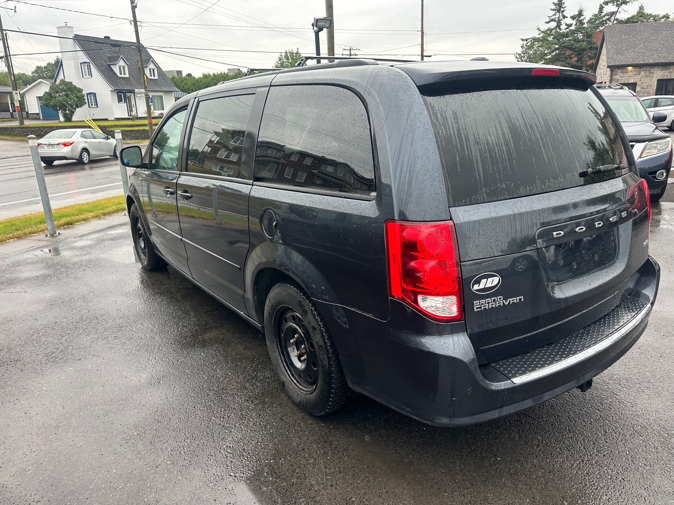 Dodge Grand Caravan 2014 — photo 4