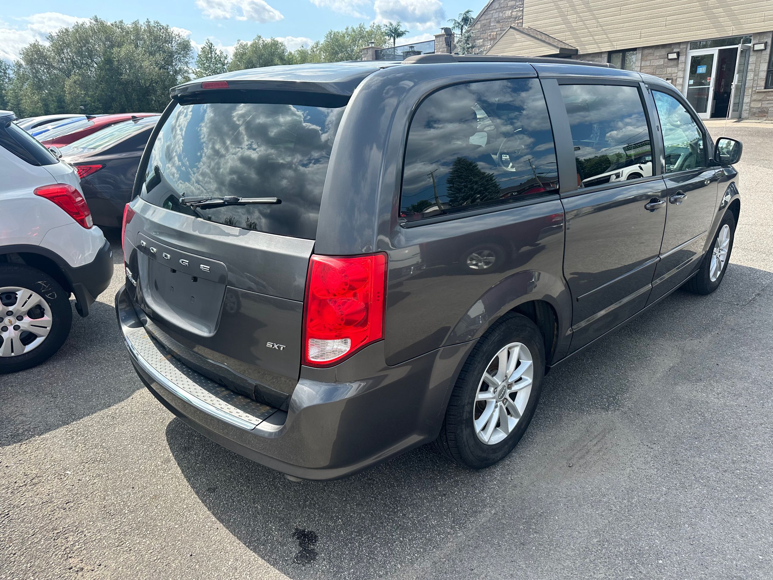 Dodge Grand Caravan 2015 — photo 3