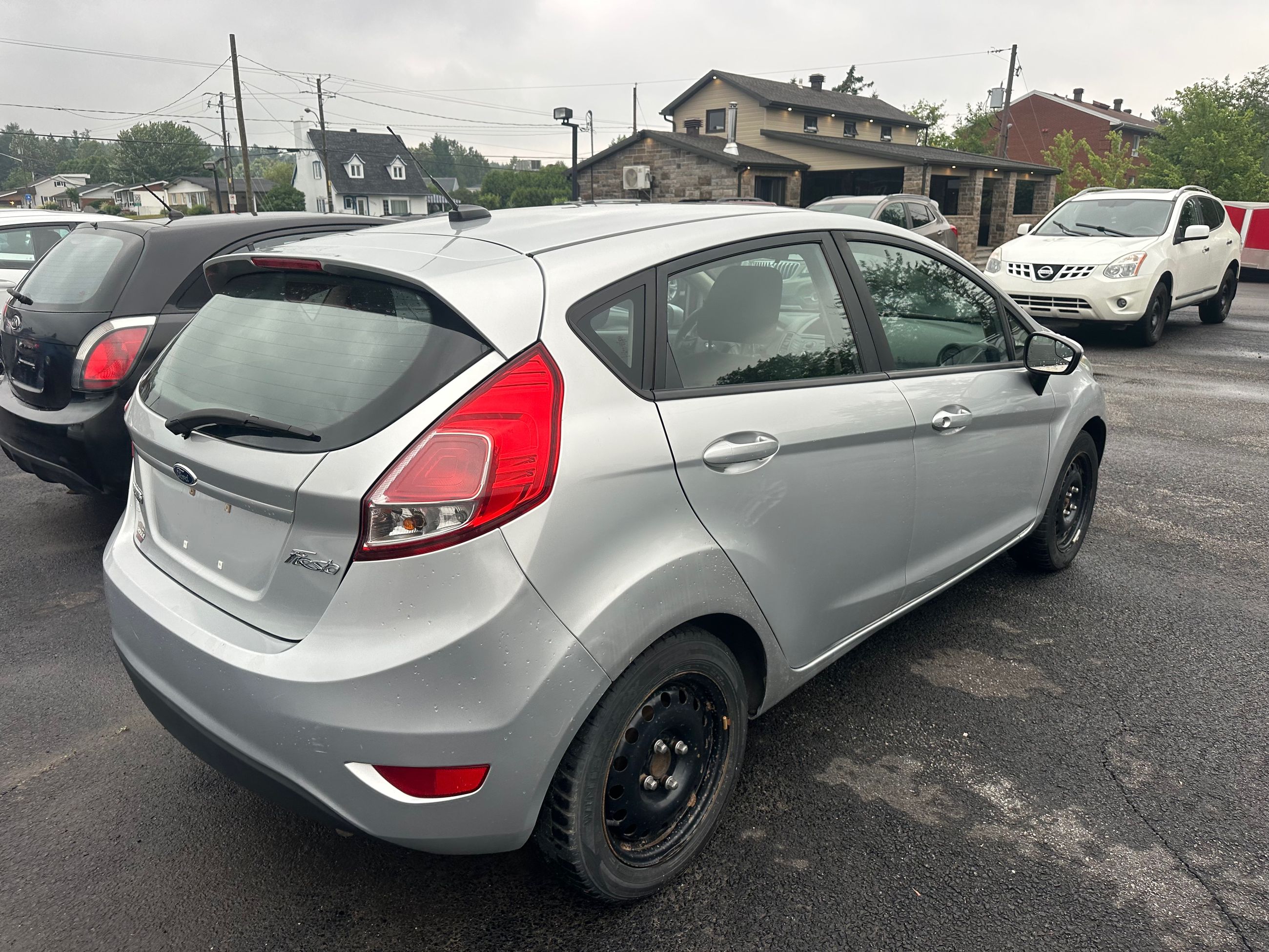 Ford Fiesta 2015 — photo 4