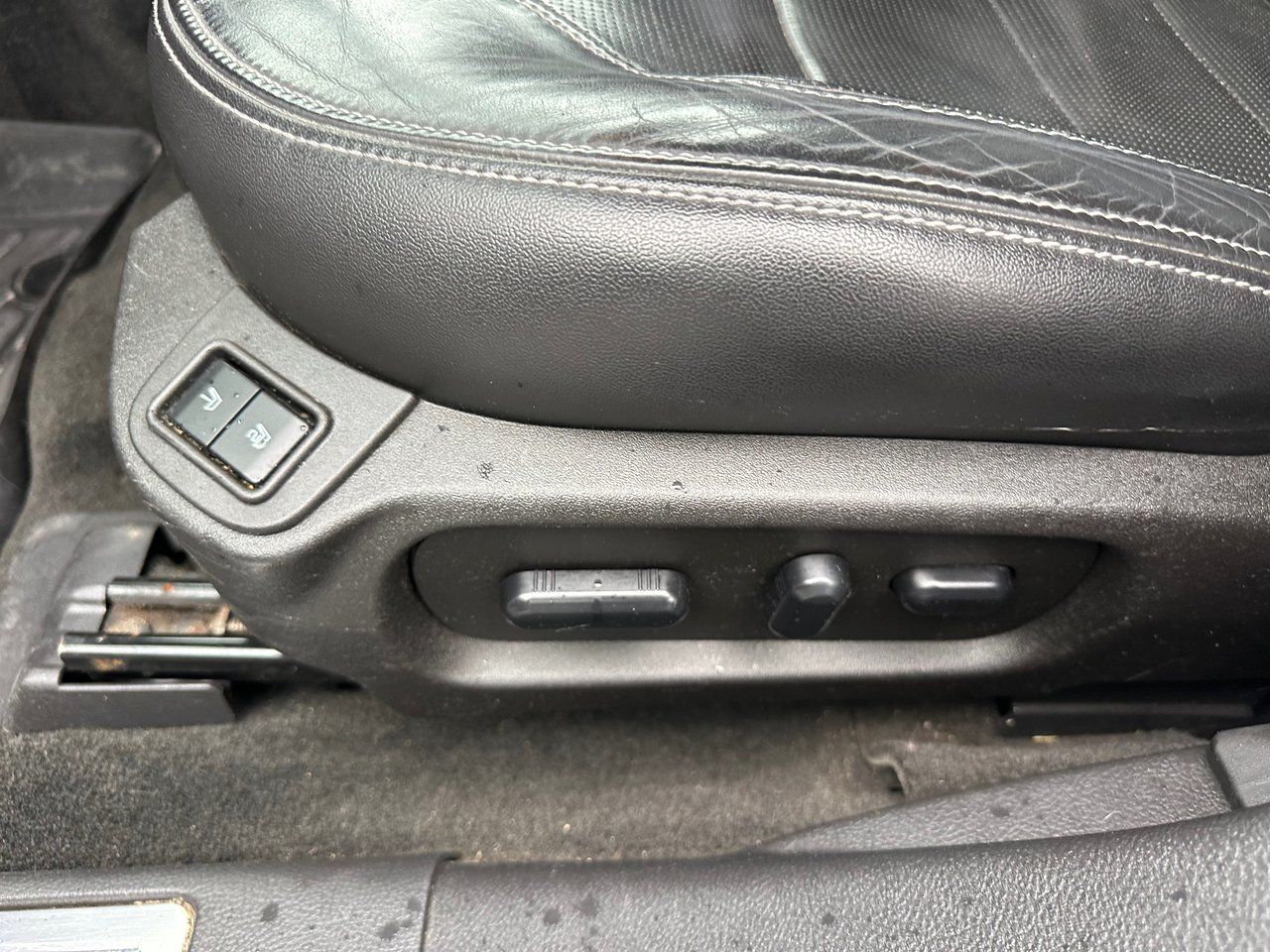 Ford Taurus 2015 — photo 8