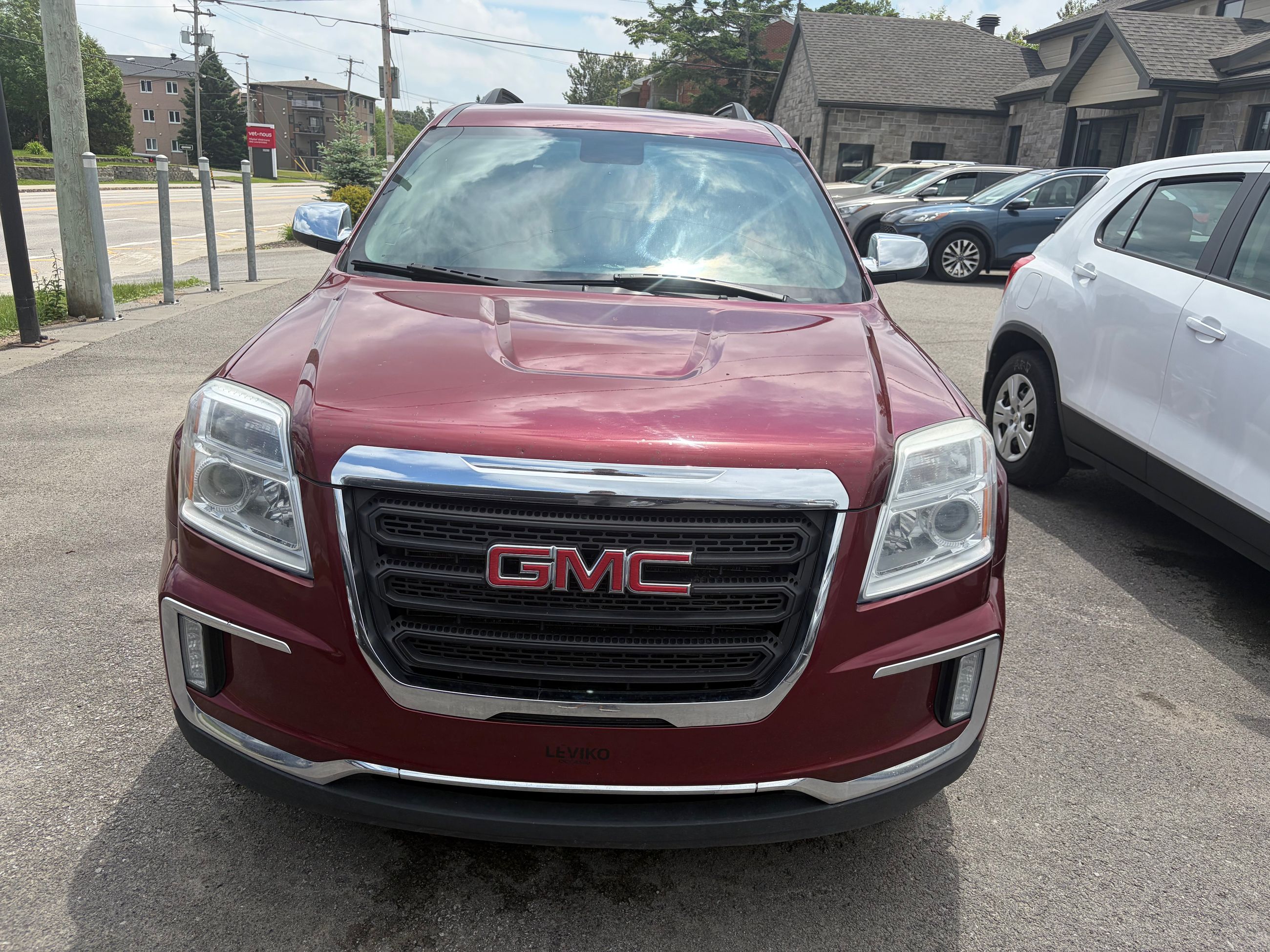 GMC Terrain 2016 — photo 2