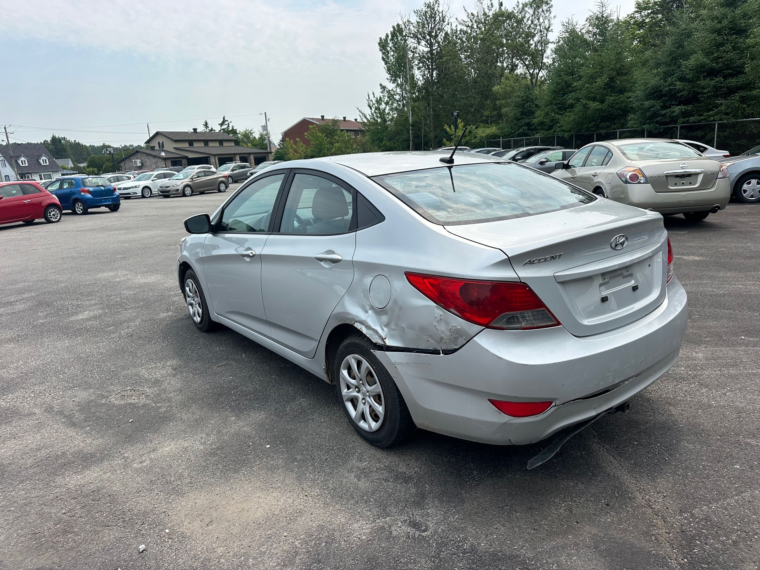 Hyundai Accent 2012 — photo 4