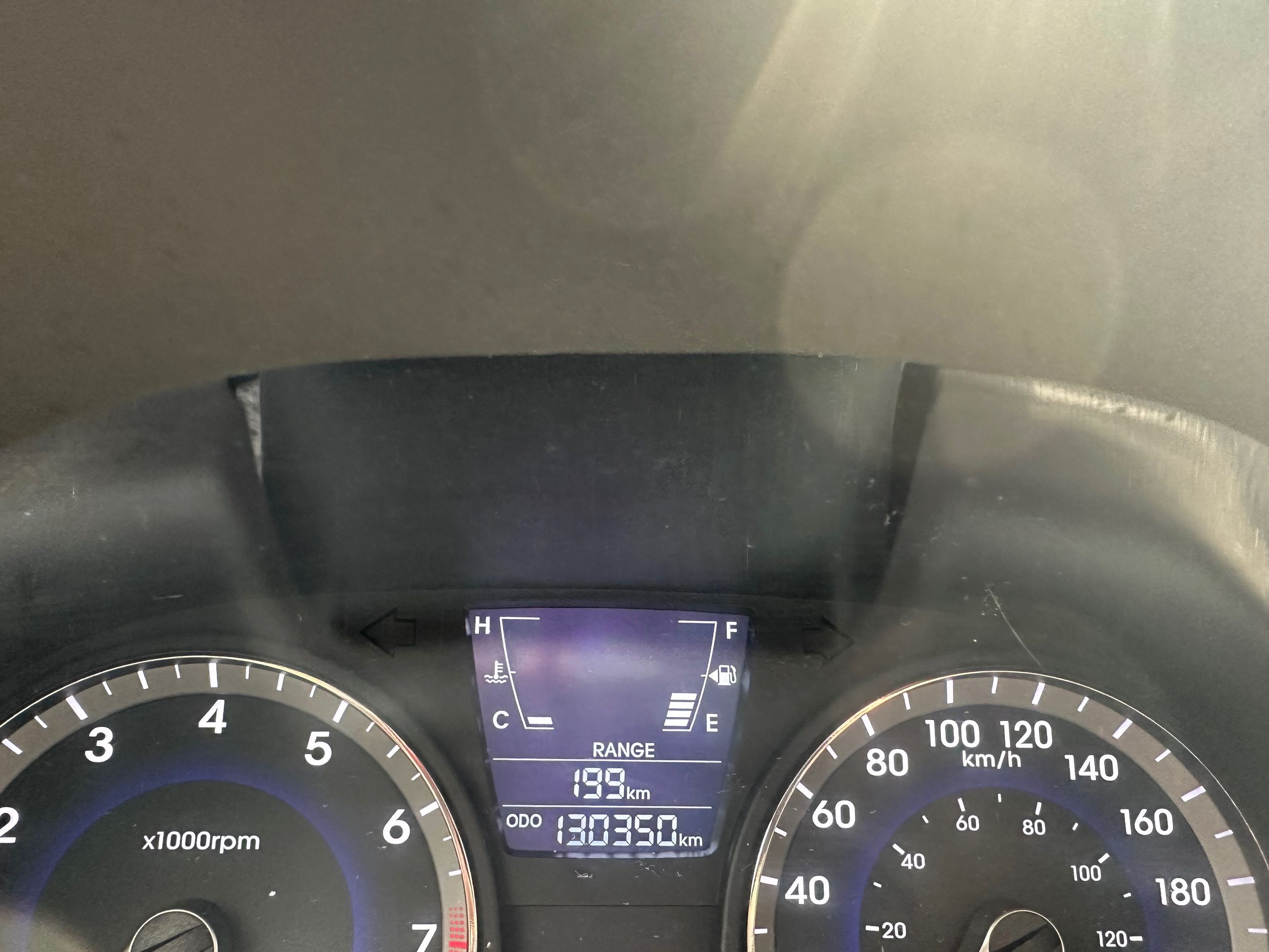 Hyundai Accent 2012 — photo 8
