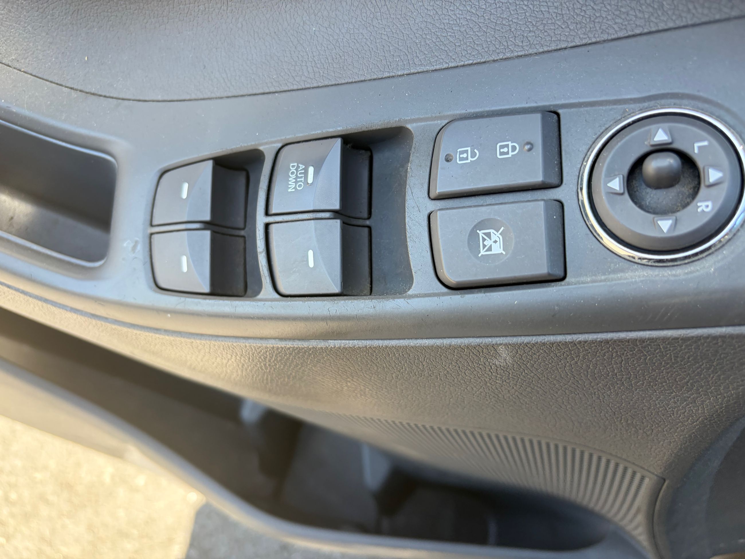Hyundai Elantra 2012 — photo 8