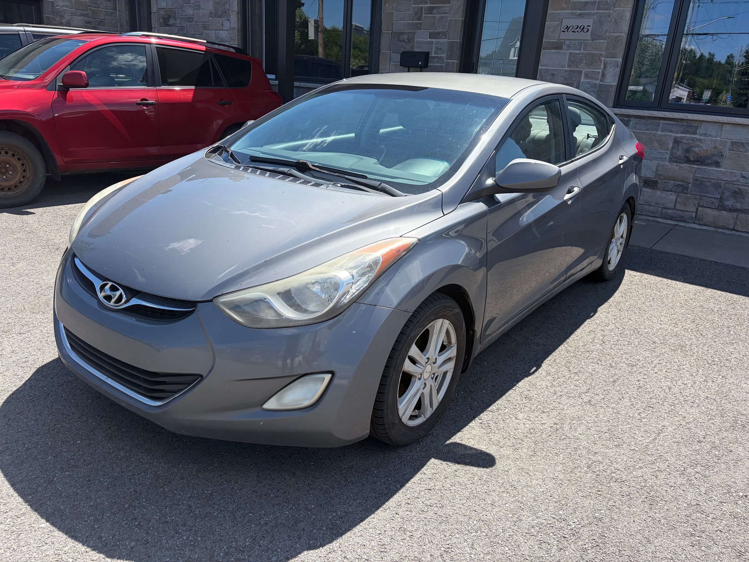 Hyundai Elantra 2012 — photo 3