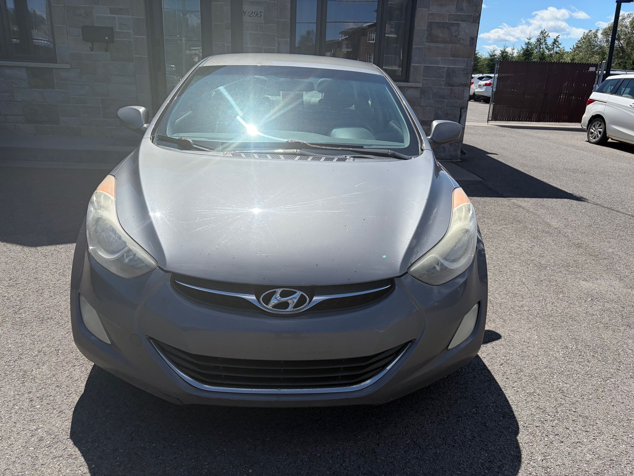 Hyundai Elantra 2012 — photo 2