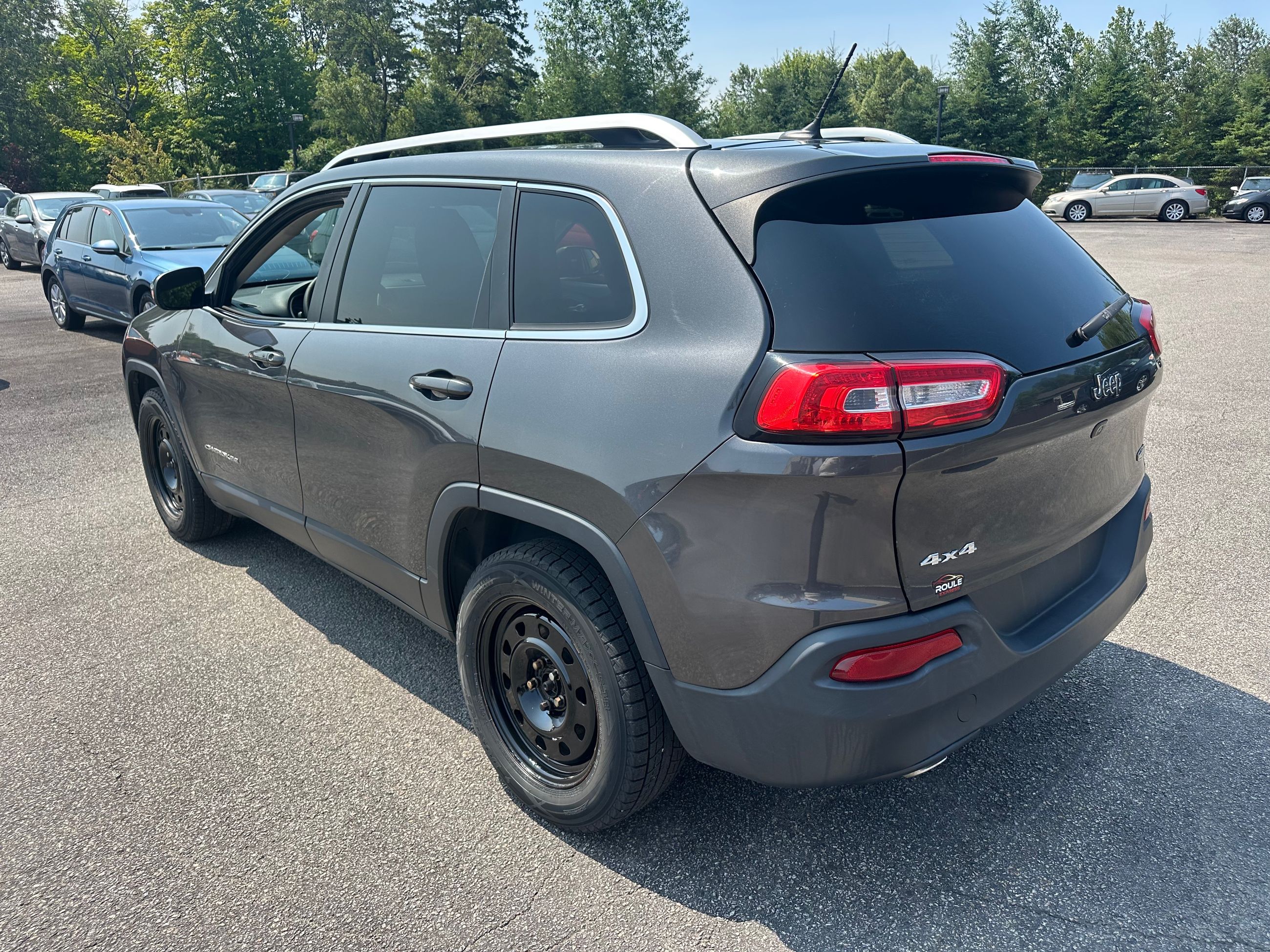 Jeep Cherokee 2015 — photo 3