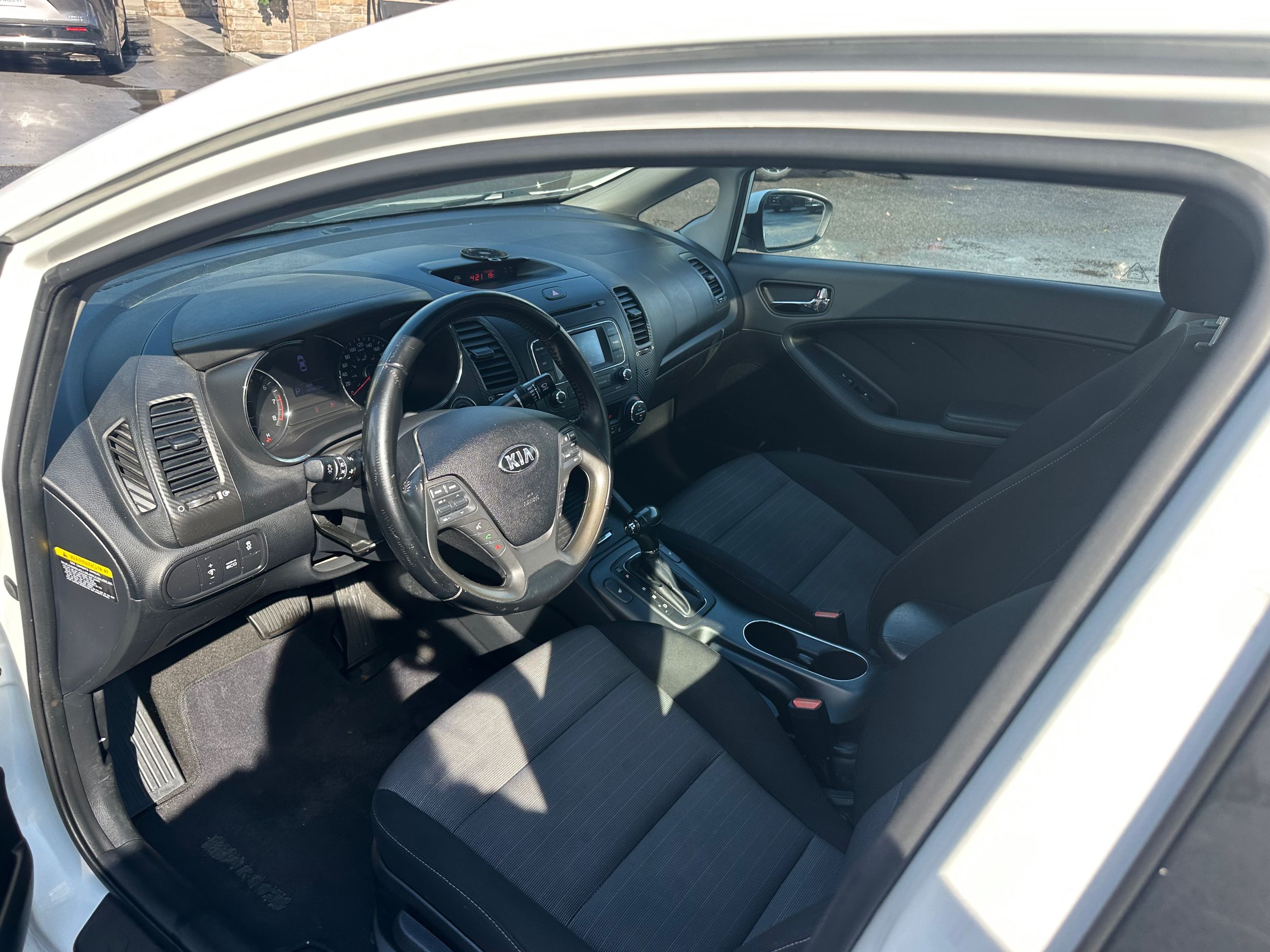 Kia Forte 2016 — photo 5