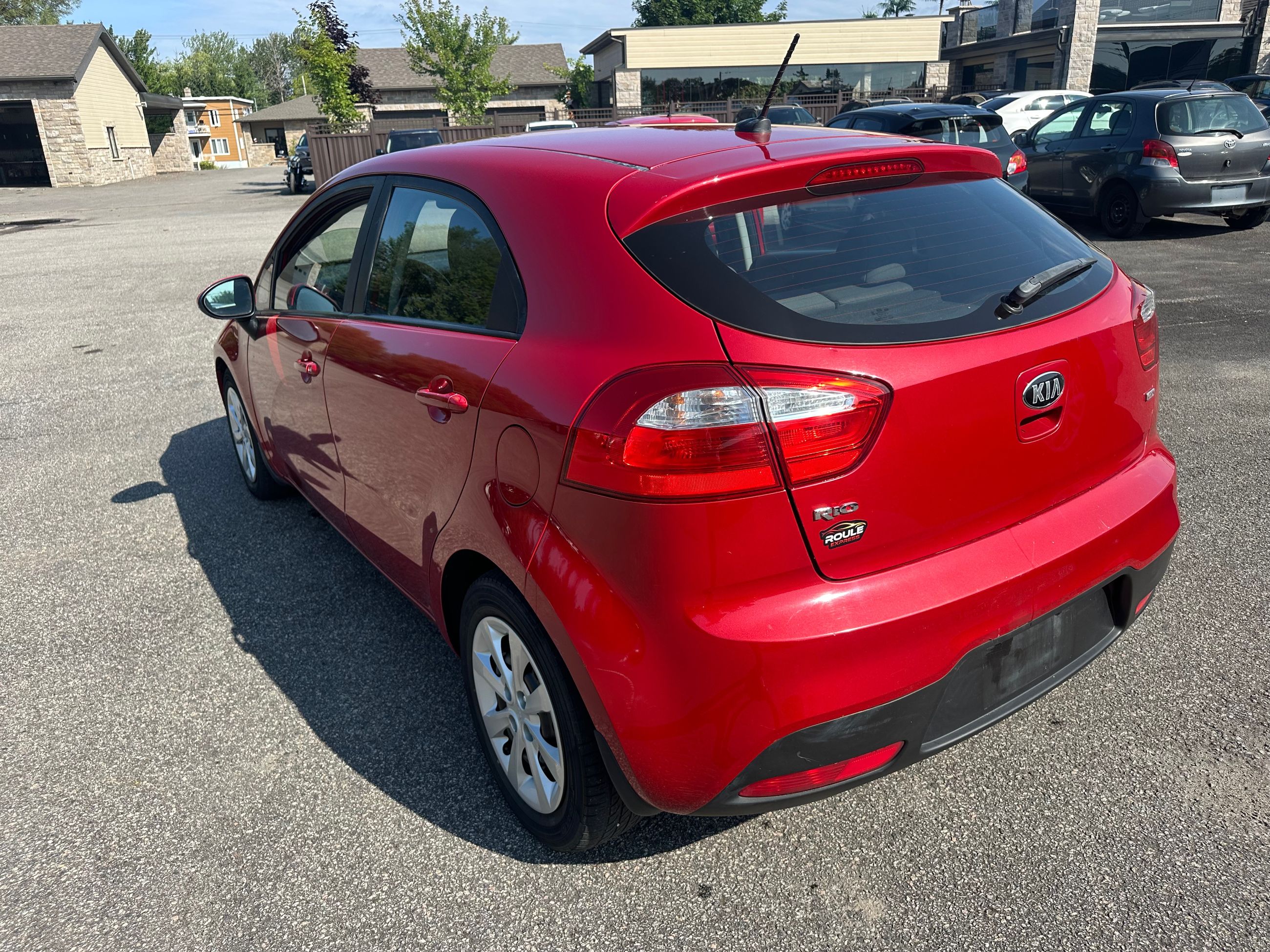Kia Rio 2015 — photo 2