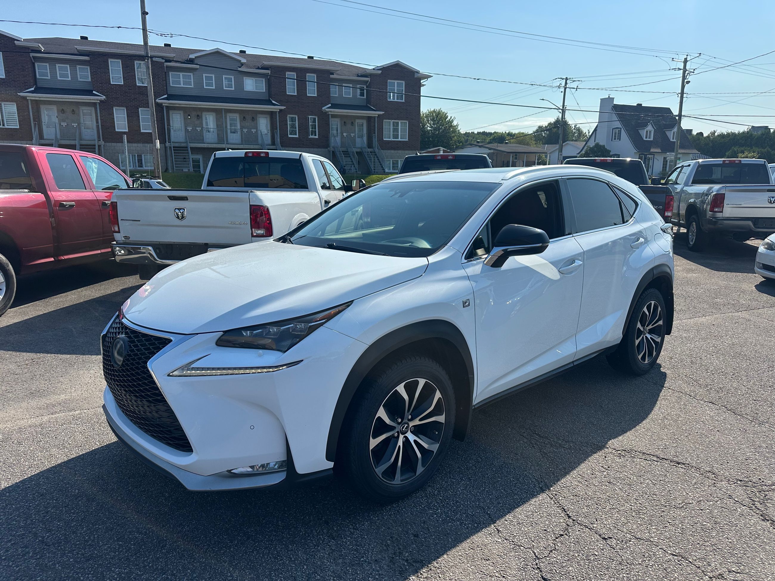 Lexus NX 200t 2017 — photo 2