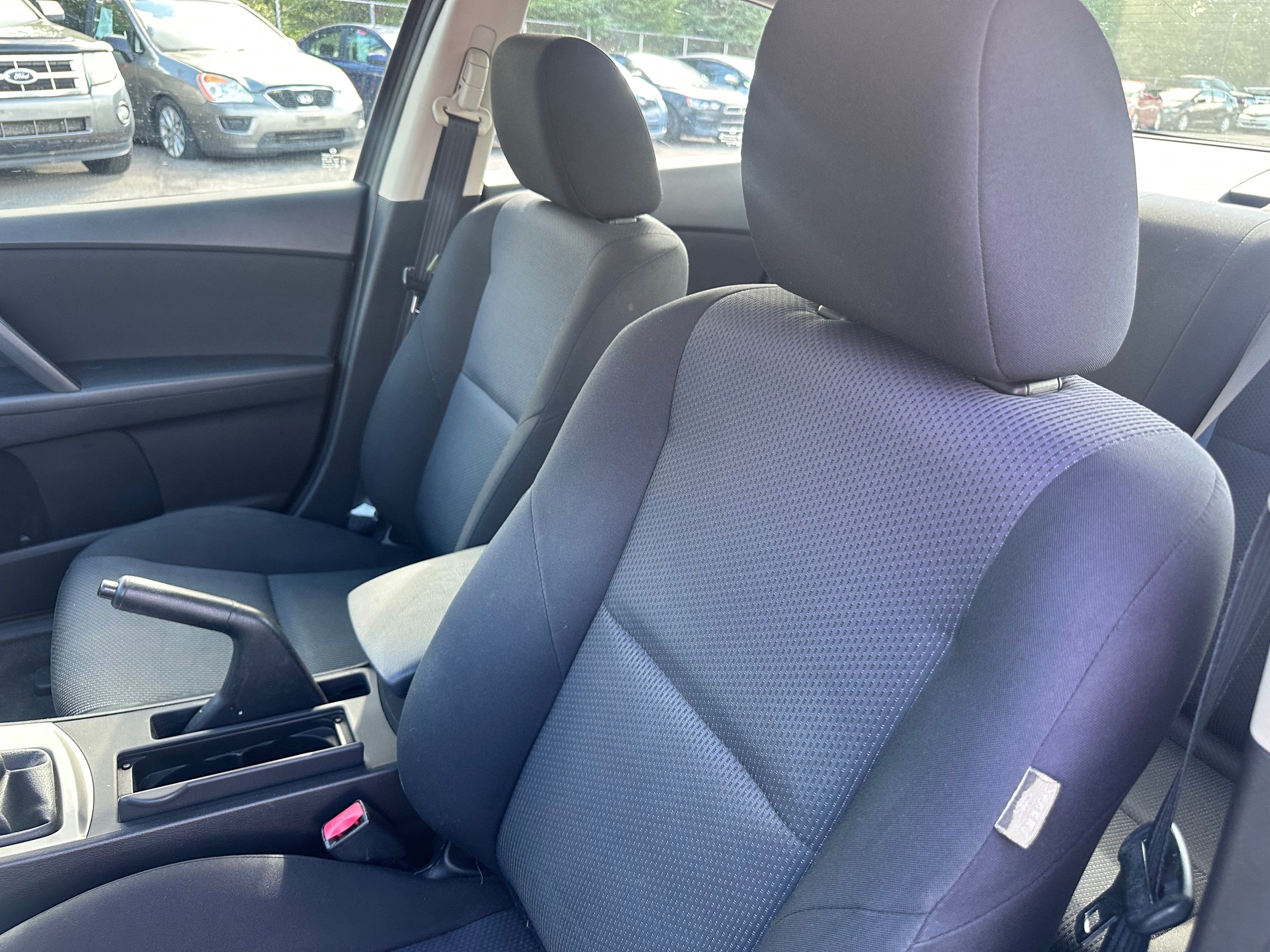 Mazda3 2010 — photo 7