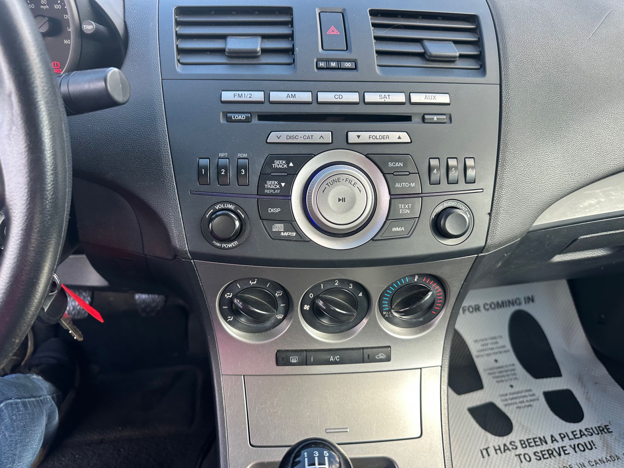 Mazda3 2010 — photo 8