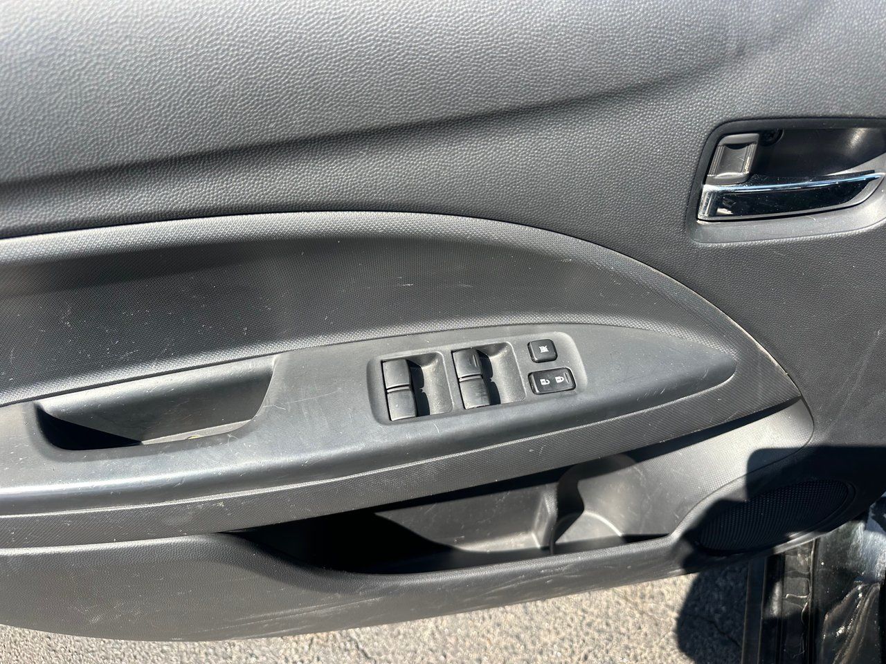 Mitsubishi Mirage 2014 — photo 8
