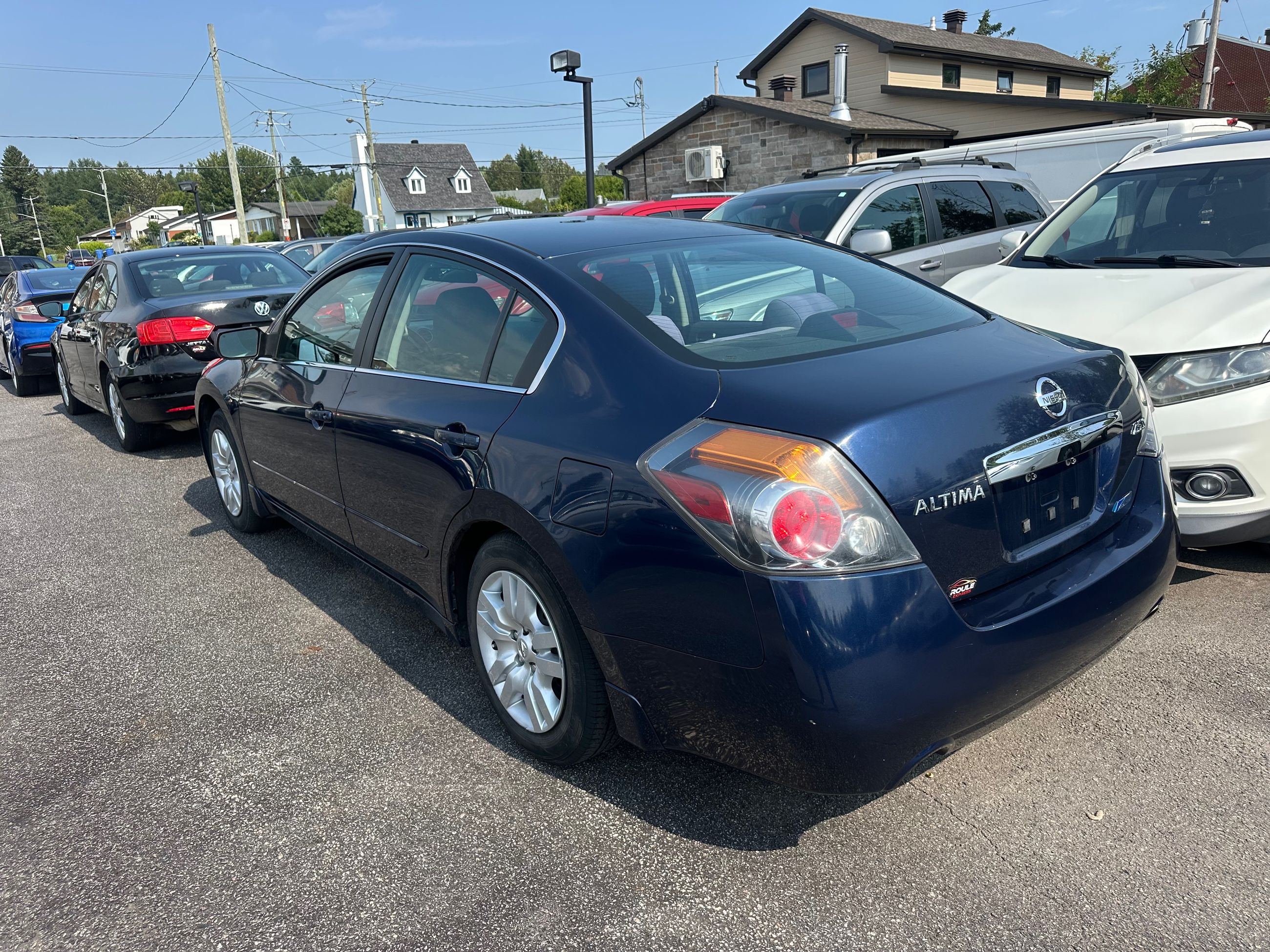 Nissan Altima 2010 — photo 3
