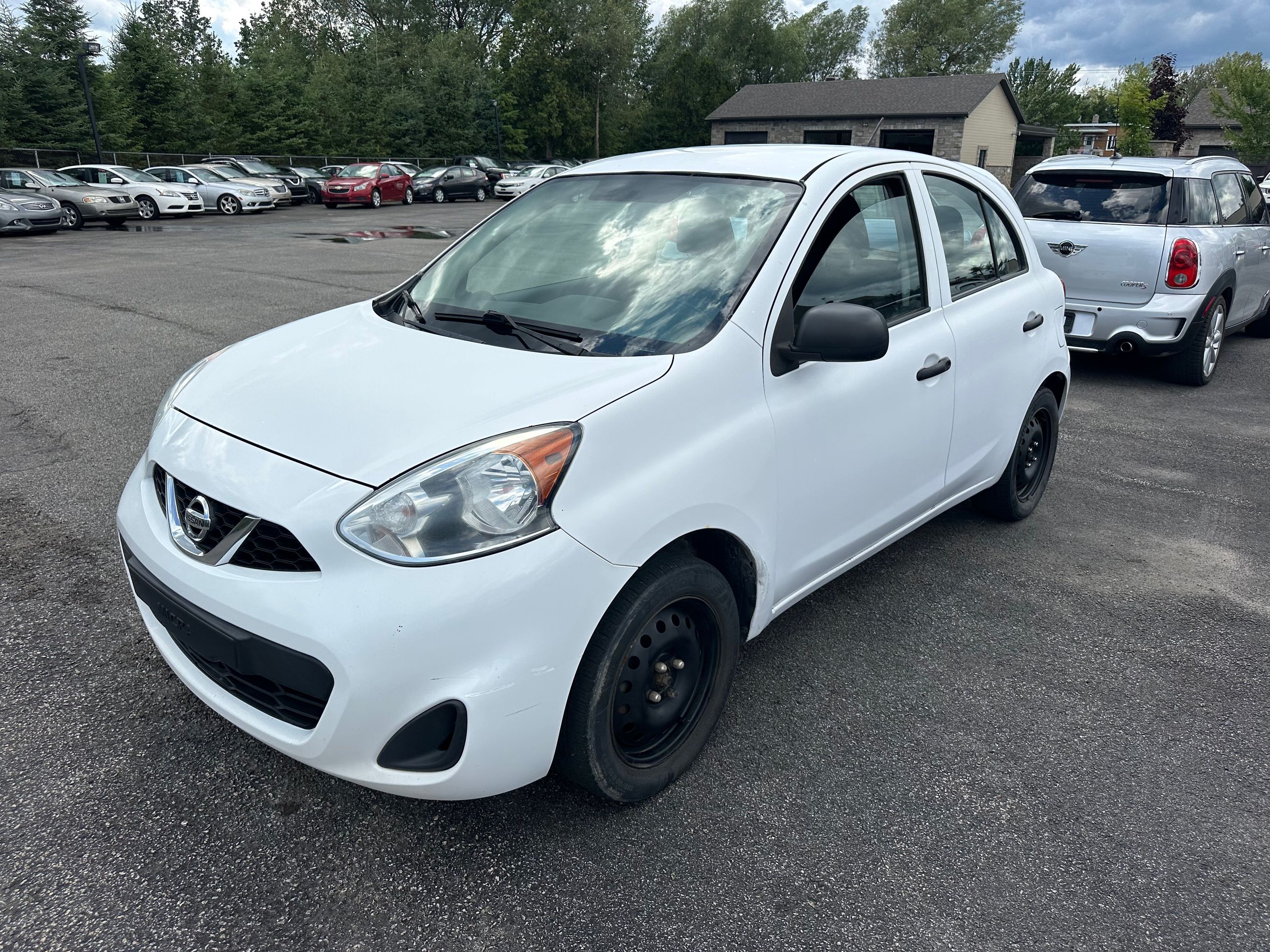 Nissan Micra 2015 — photo 2