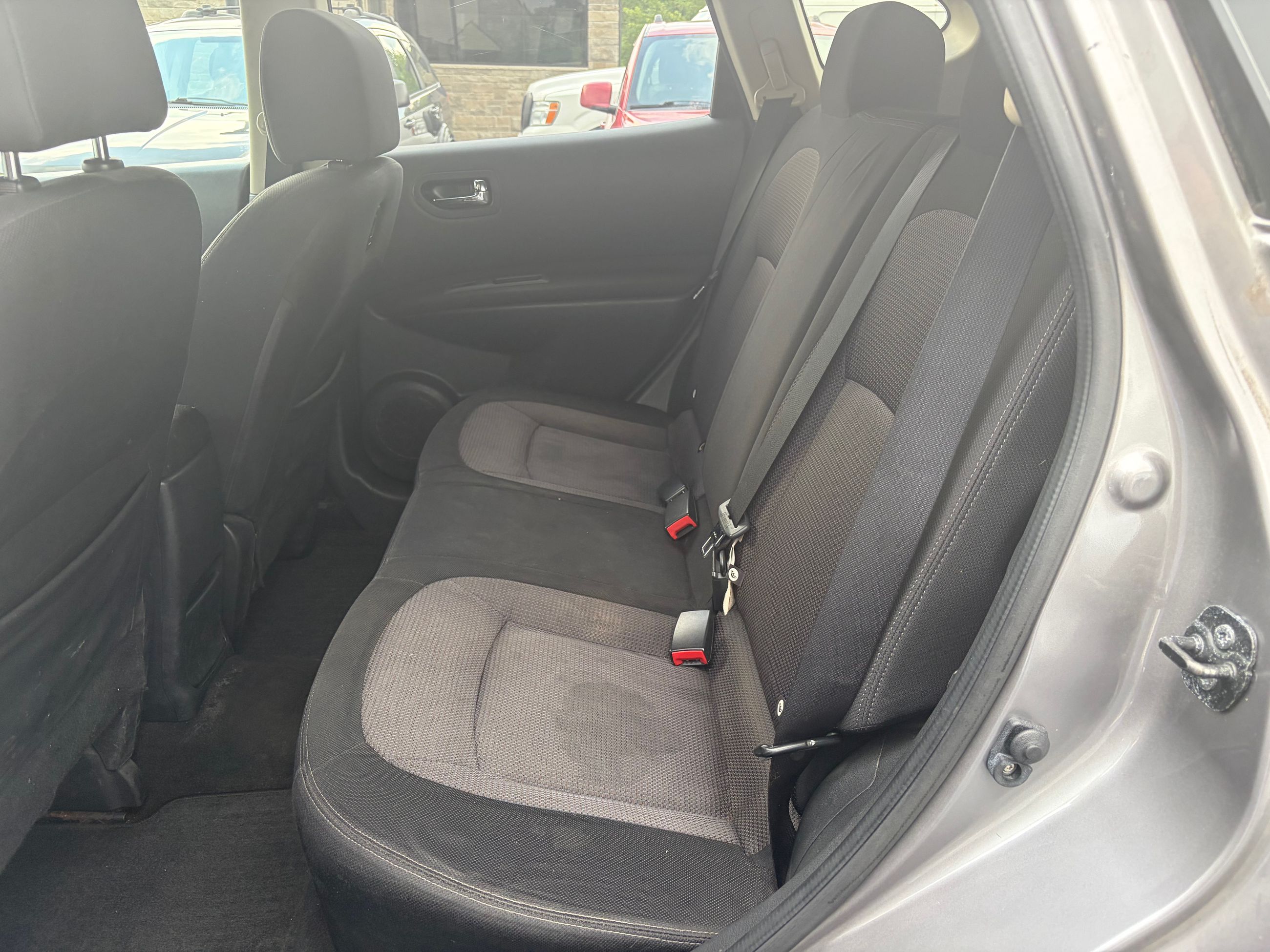 Nissan Rogue 2011 — photo 8