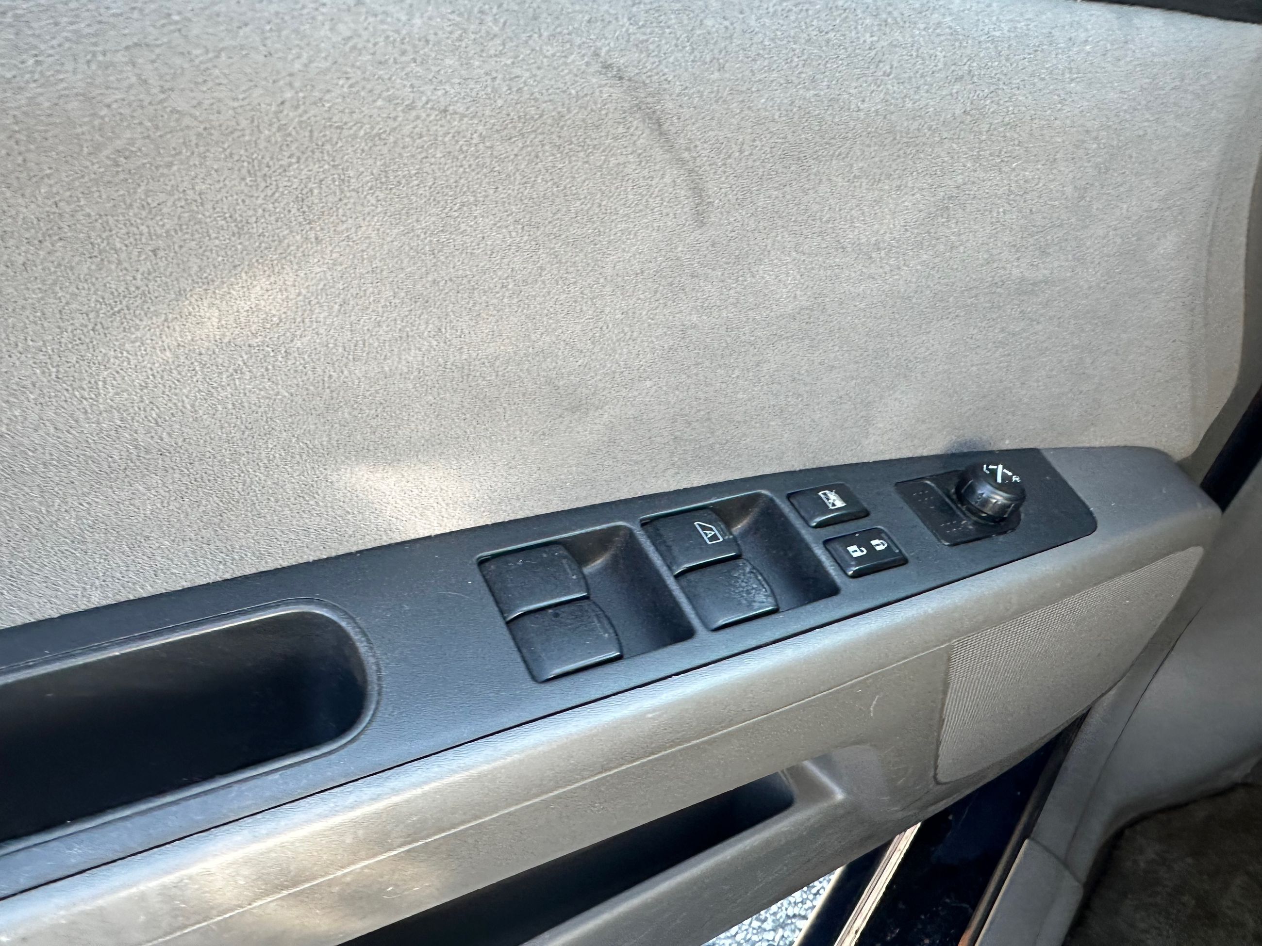 Nissan Sentra 2009 — photo 7