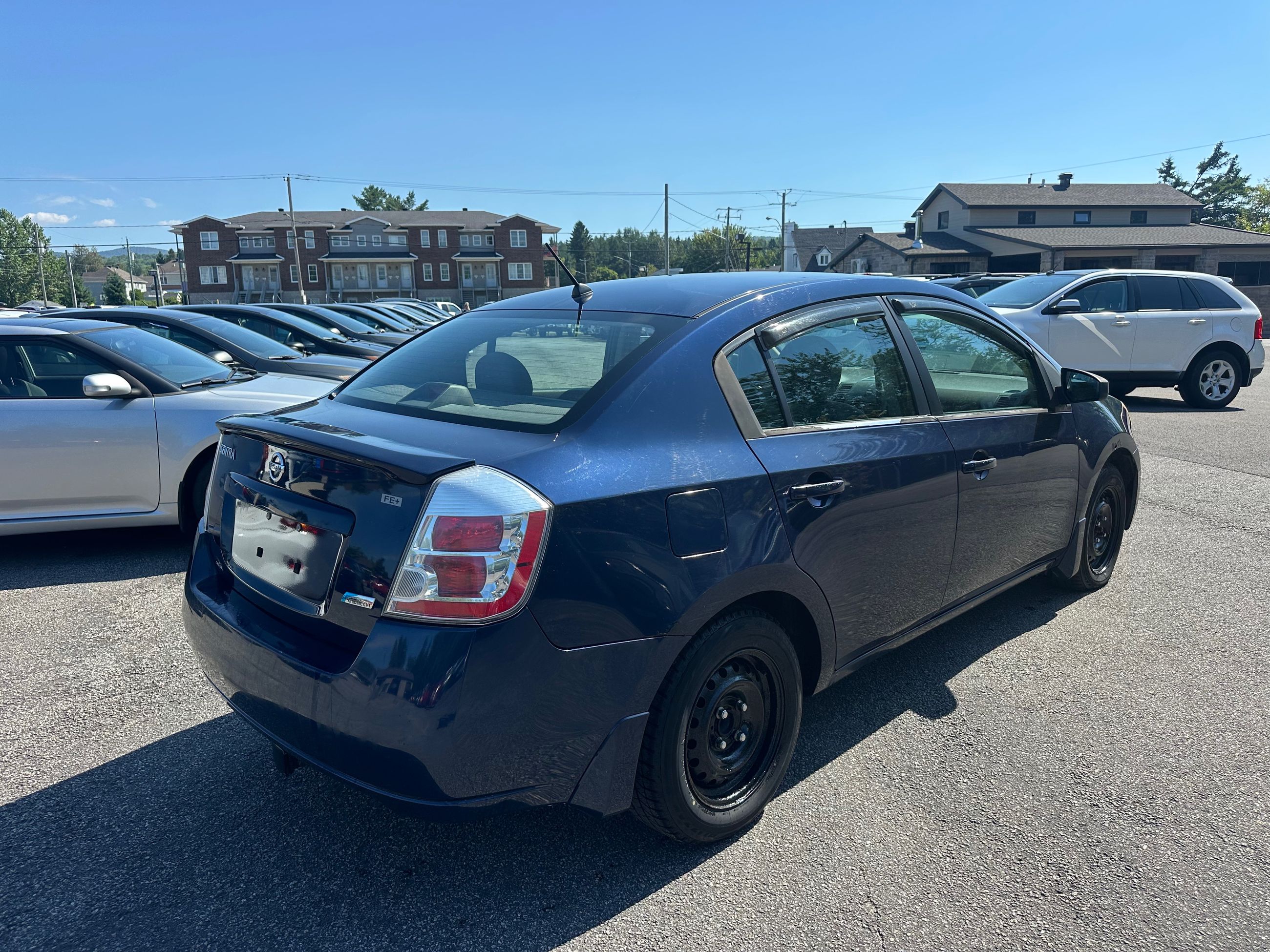 Nissan Sentra 2009 — photo 3