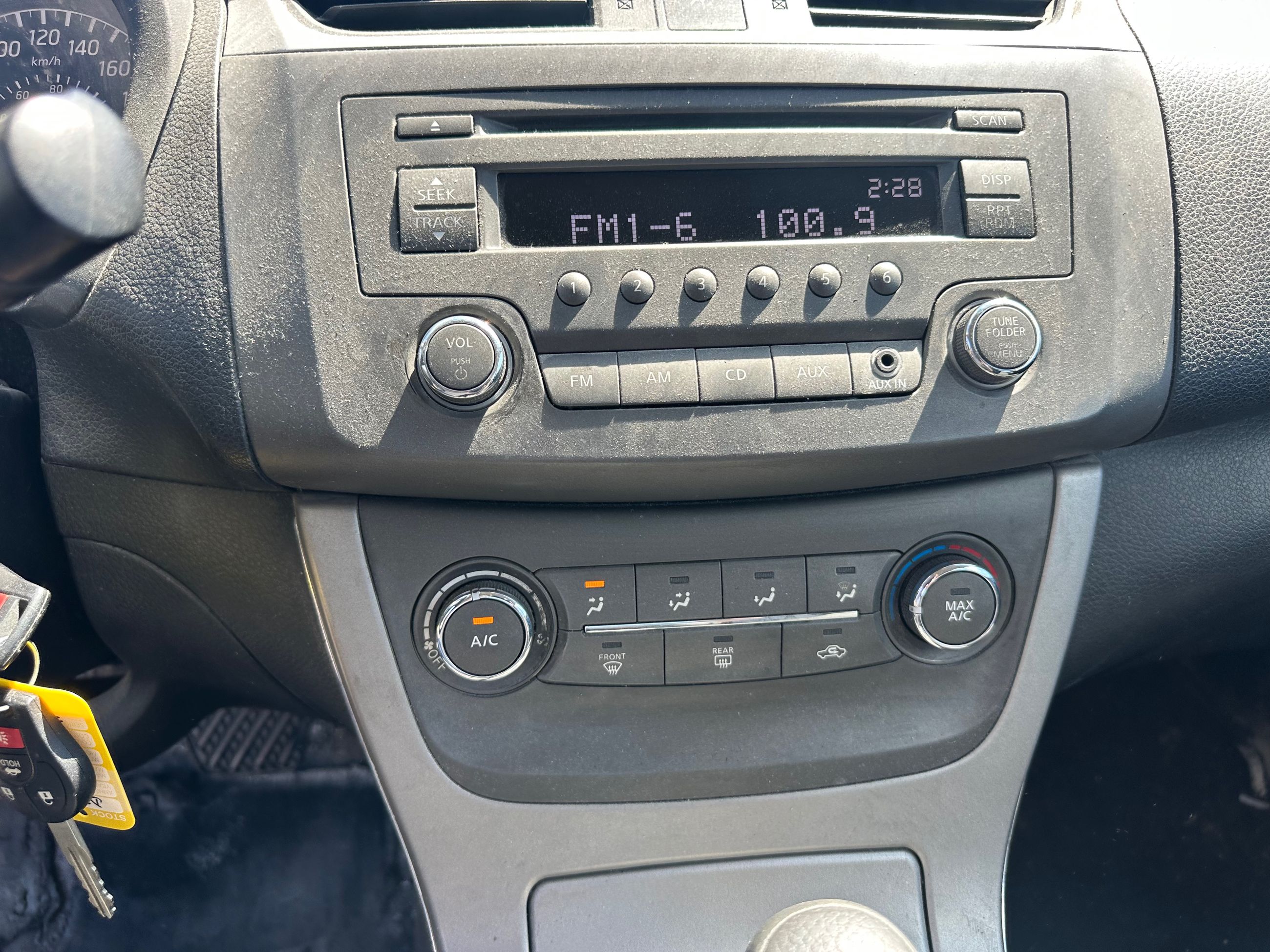 Nissan Sentra 2013