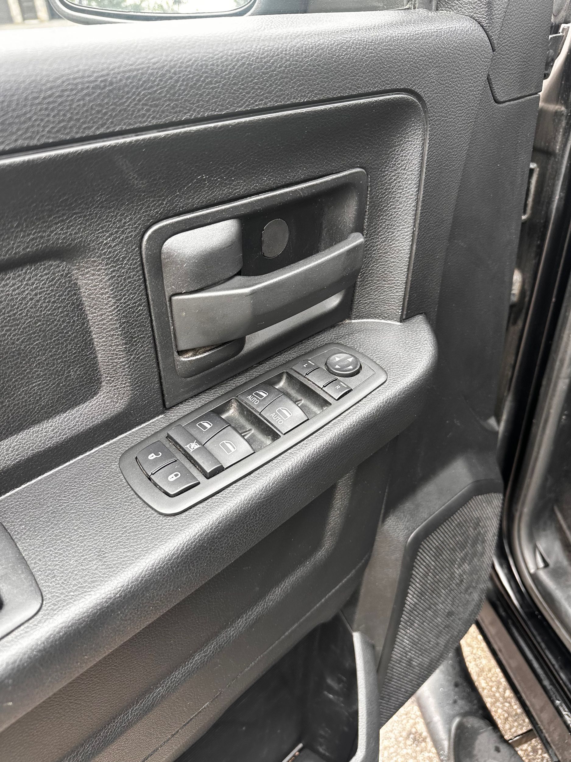 Ram 1500 2014 — photo 6