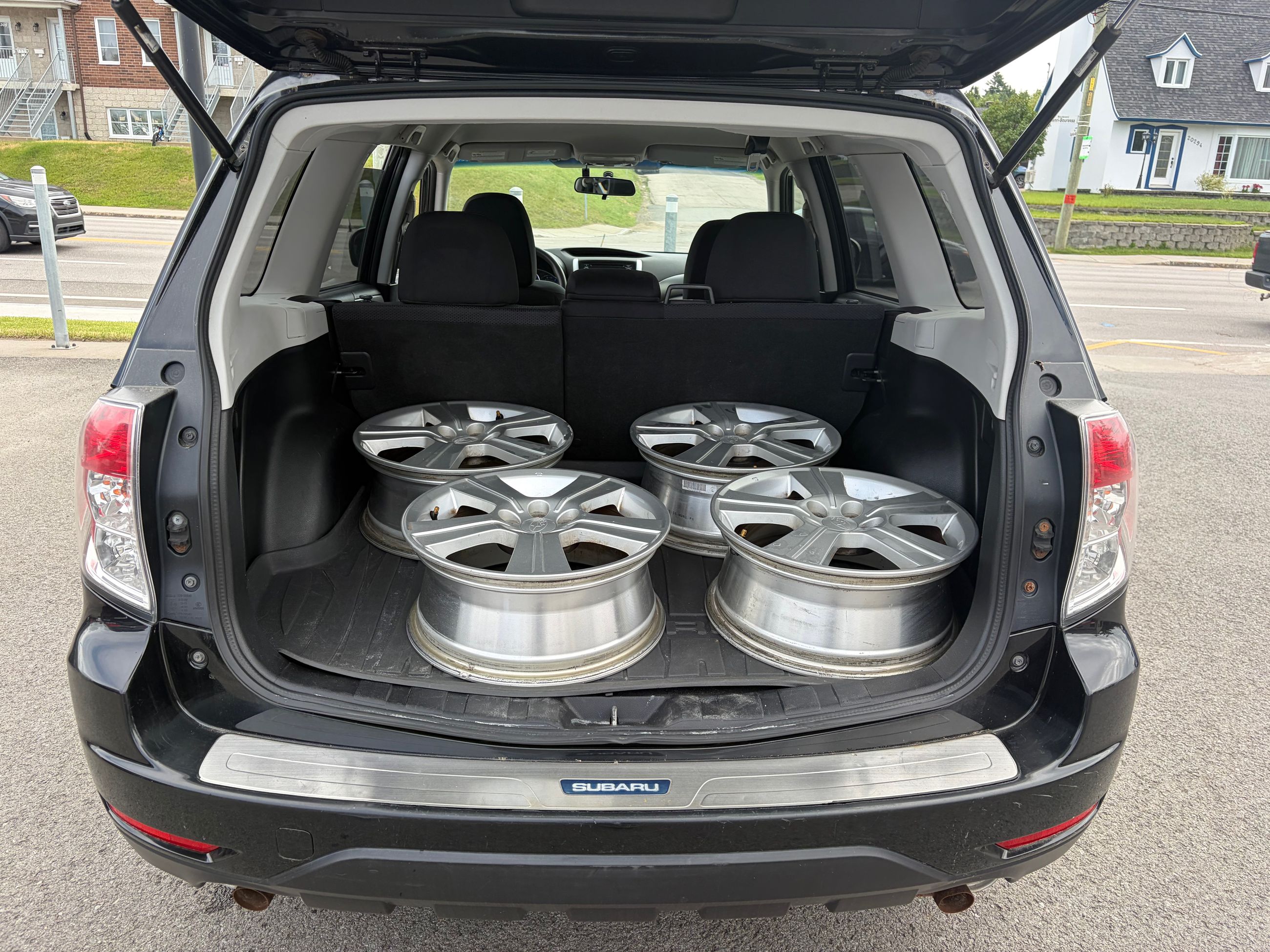 Subaru Forester 2013 — photo 8