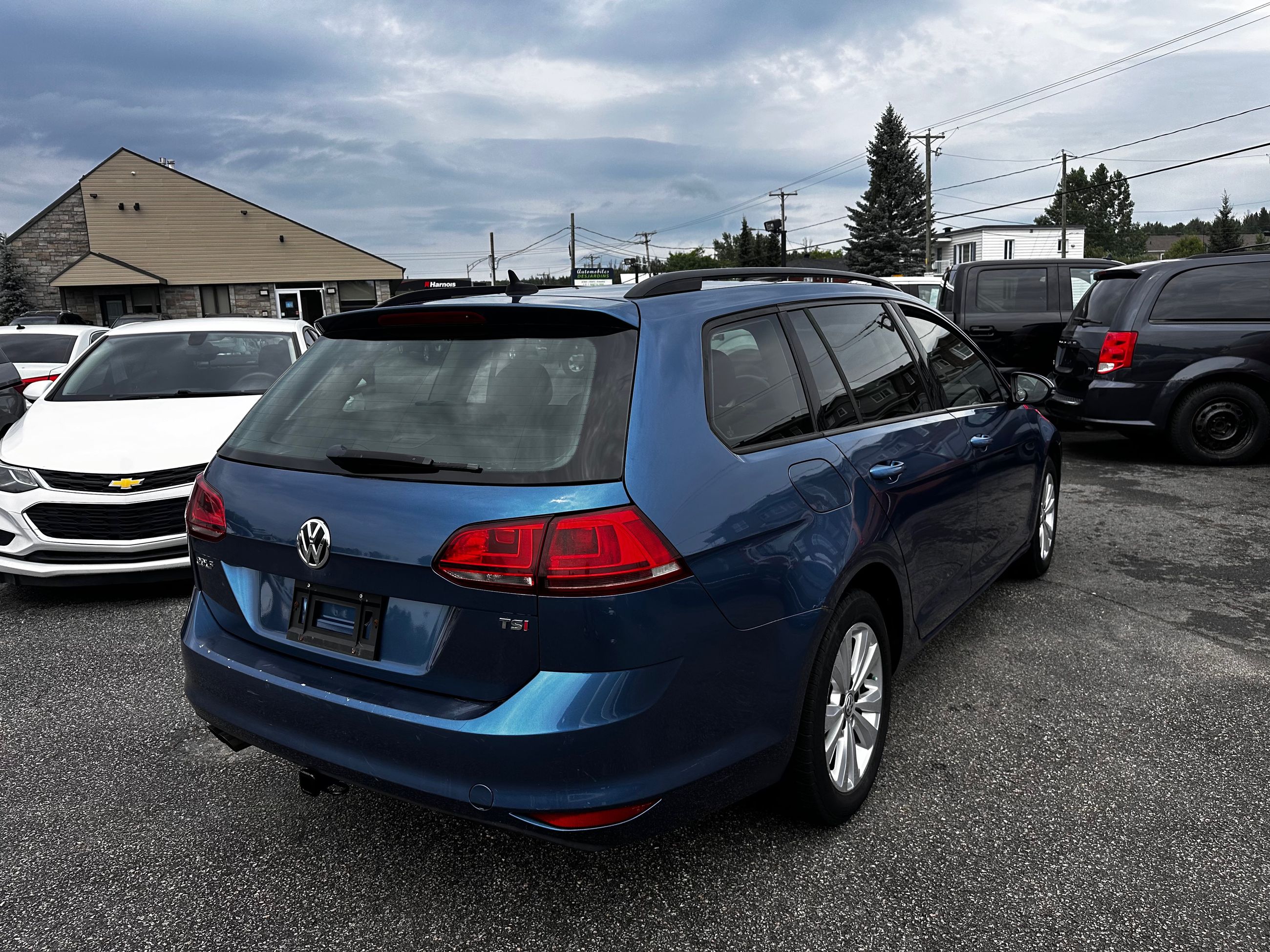 Volkswagen Golf SportWagen 2017 — photo 2
