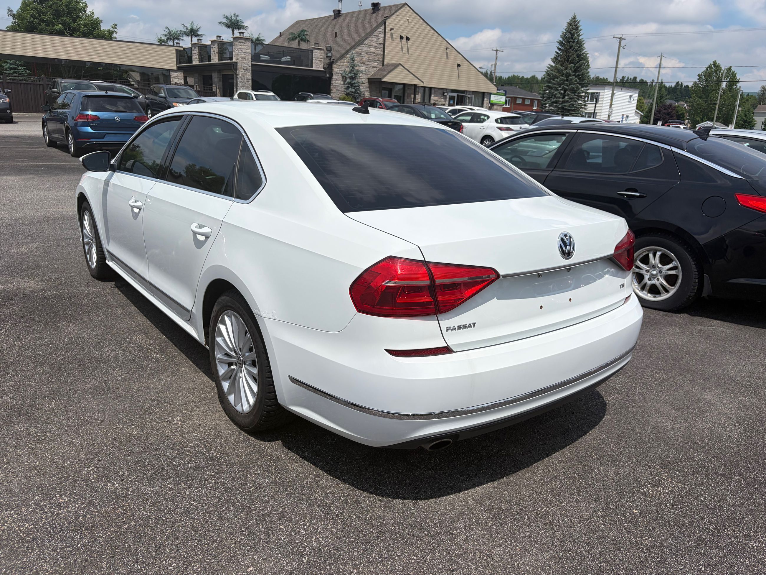 Volkswagen Passat 2016 — photo 4