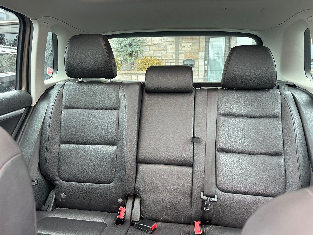 Volkswagen Tiguan 2015 — photo 8