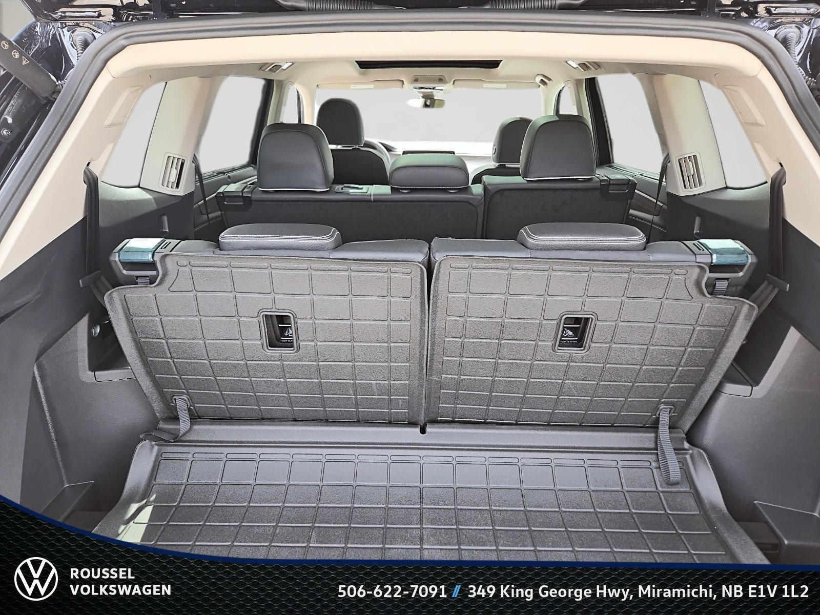 Photo 2026 Volkswagen Atlas Execline #6