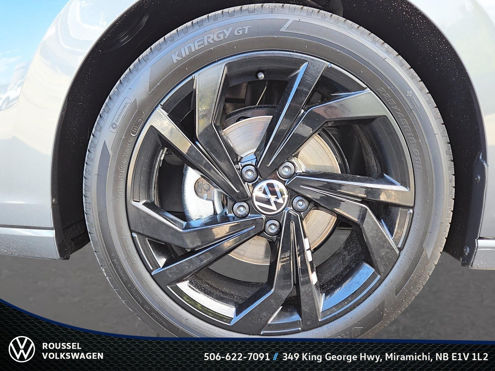 Photo 2027 Volkswagen Jetta Comfortline #7