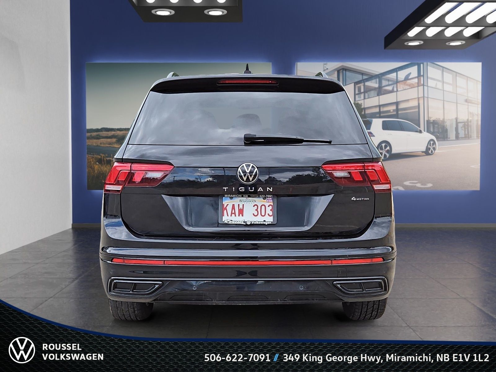 Photo 2022 Volkswagen Tiguan Comfortline R-Line Black Edition #3