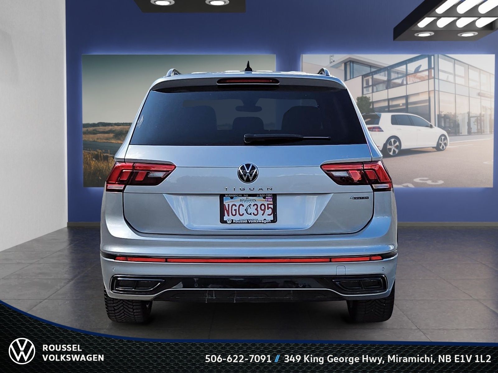 Photo Volkswagen Tiguan Comfortline R-Line Black Edition 2023 #3