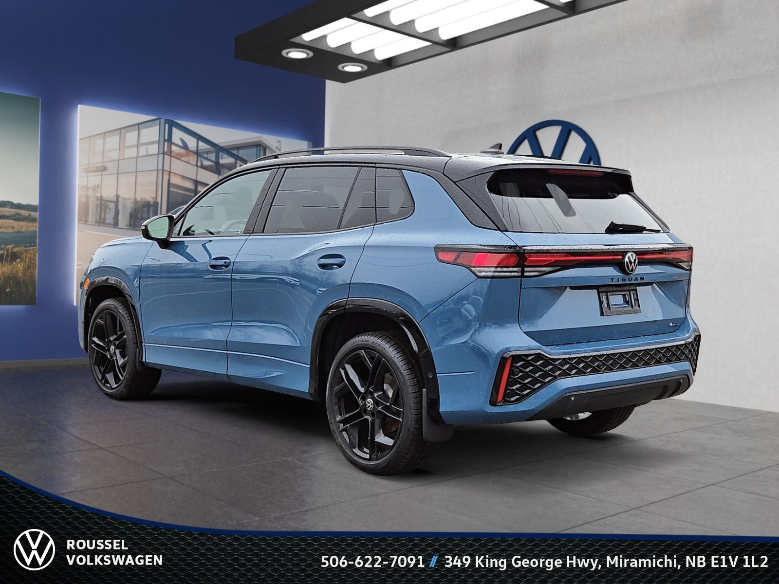 Photo 2026 Volkswagen Tiguan Comfortline R-Line Black Edition 4MOTION #4